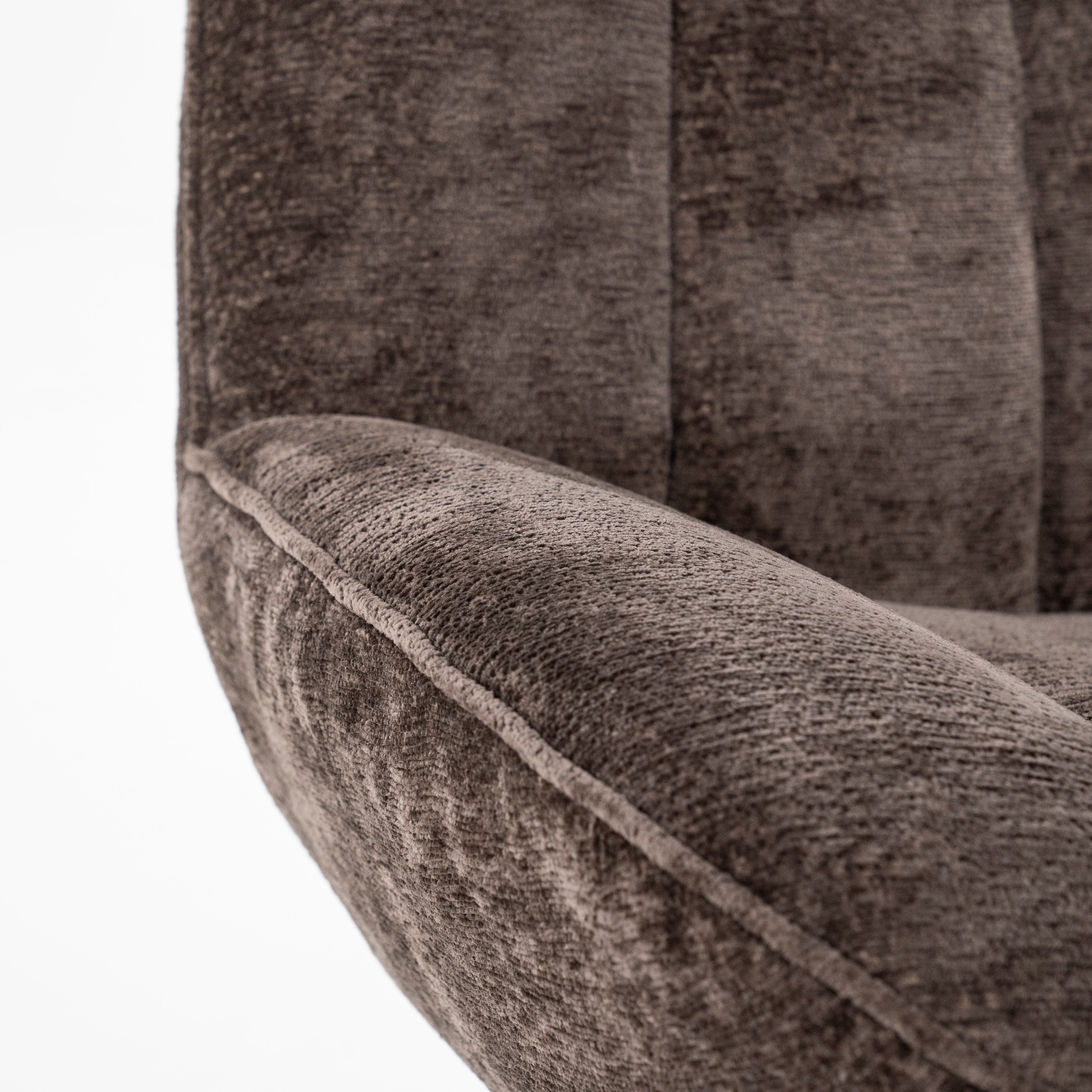 Kreslo FAUTEUIL DERBY hnedé