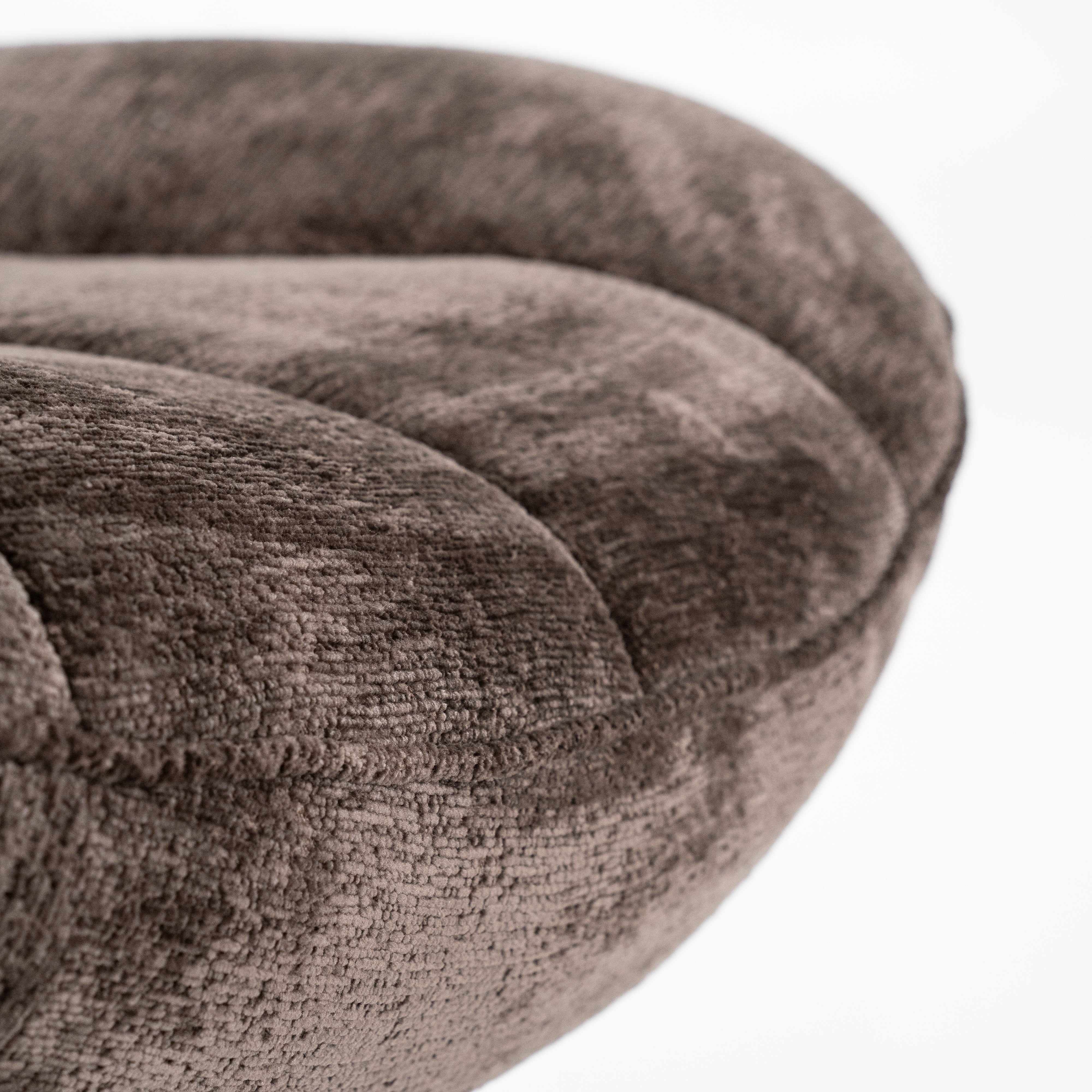 Kreslo FAUTEUIL DERBY hnedé