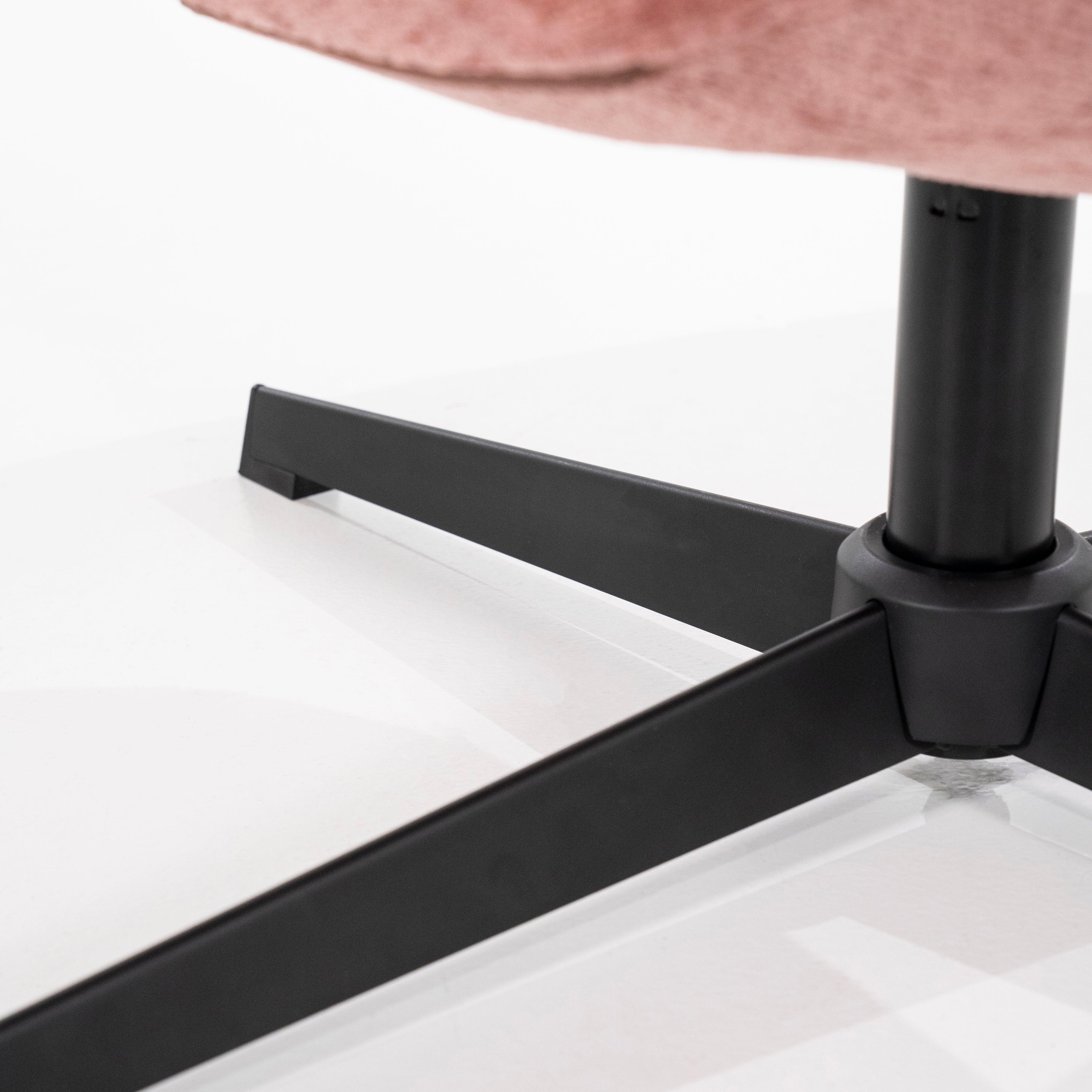 Fotel FAUTEUIL DERBY ružový