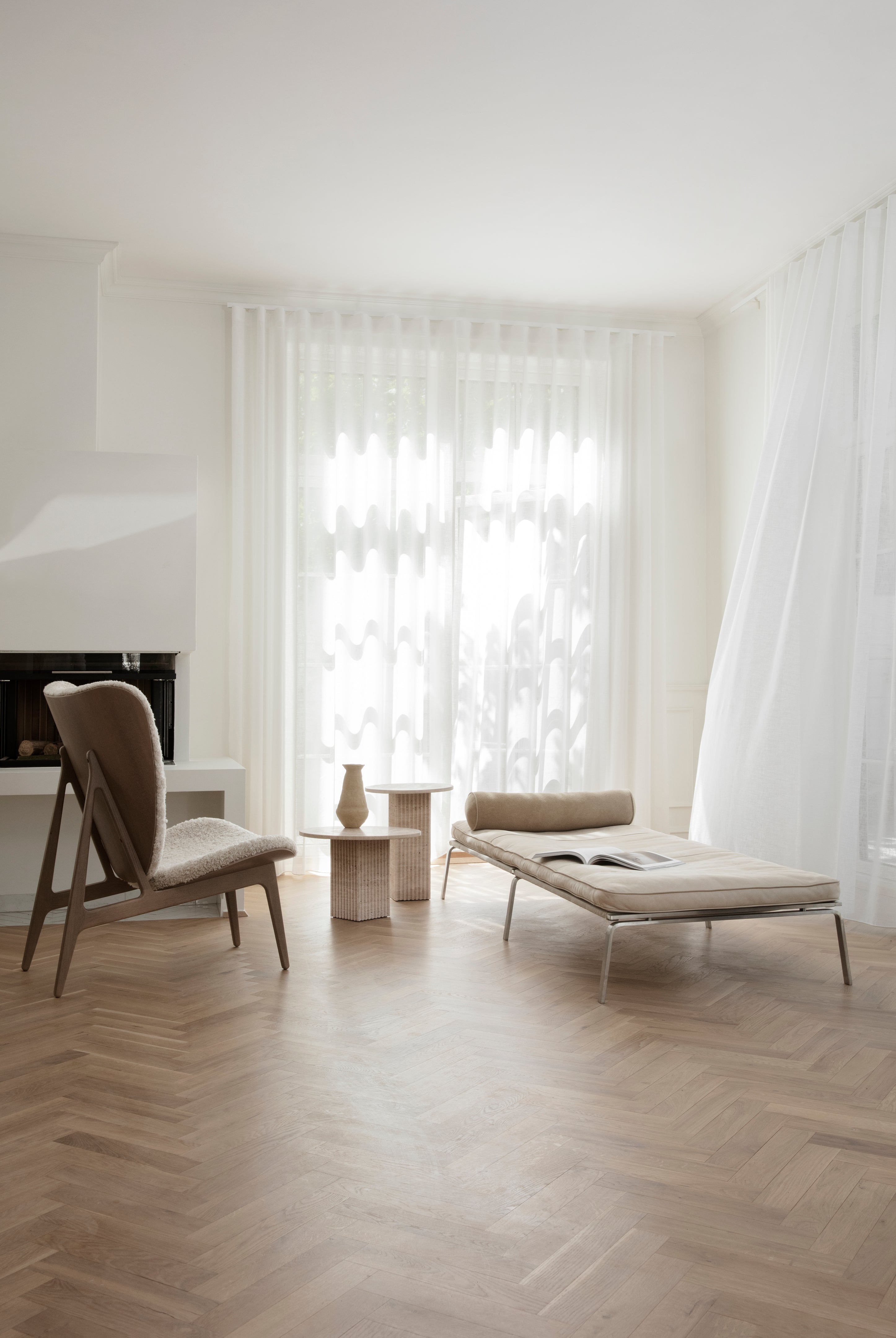 Kávový stolík SOHO šedý travertín