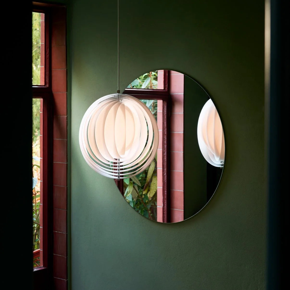 MOON Opal Pendant Lamp