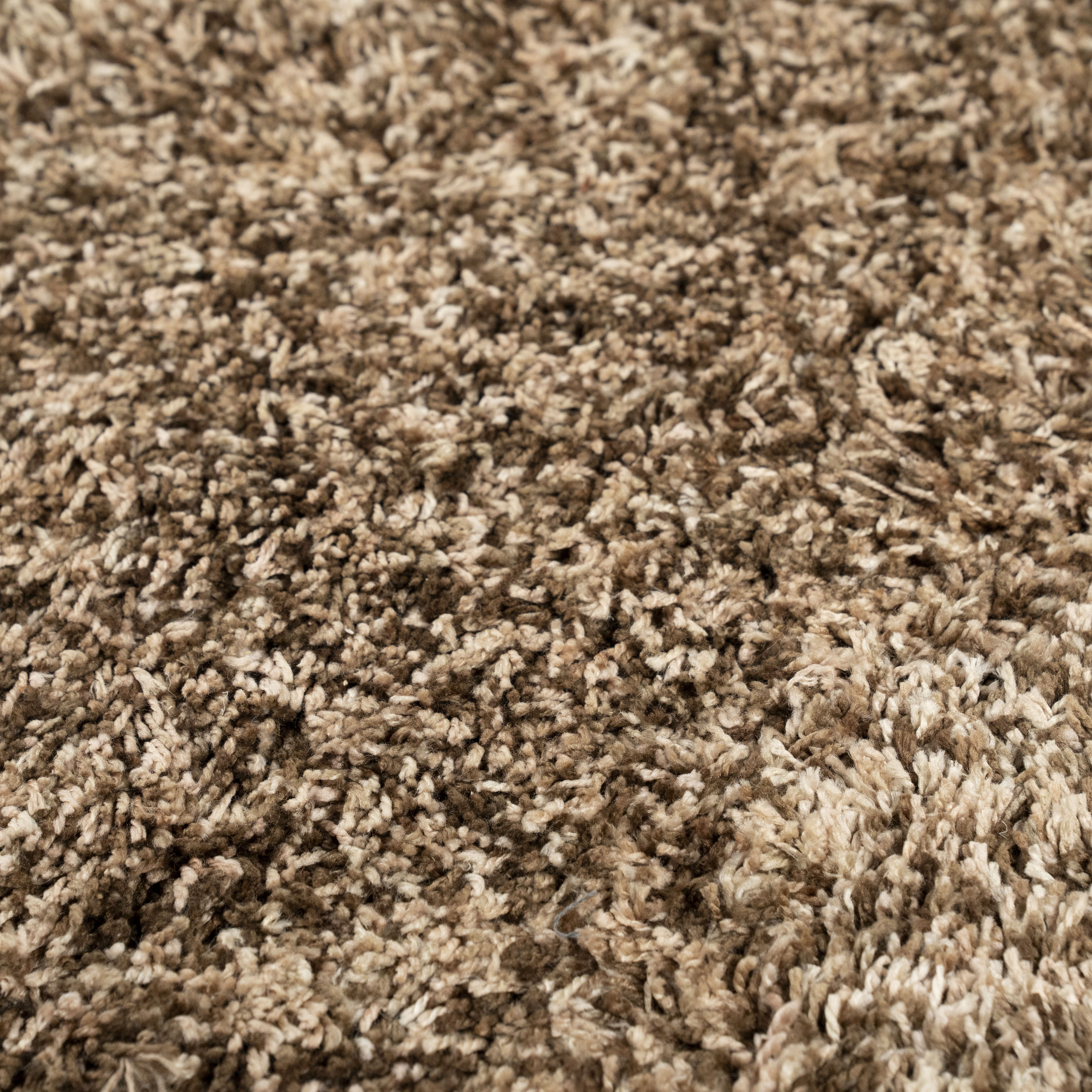 MIXI brown rug with long pile