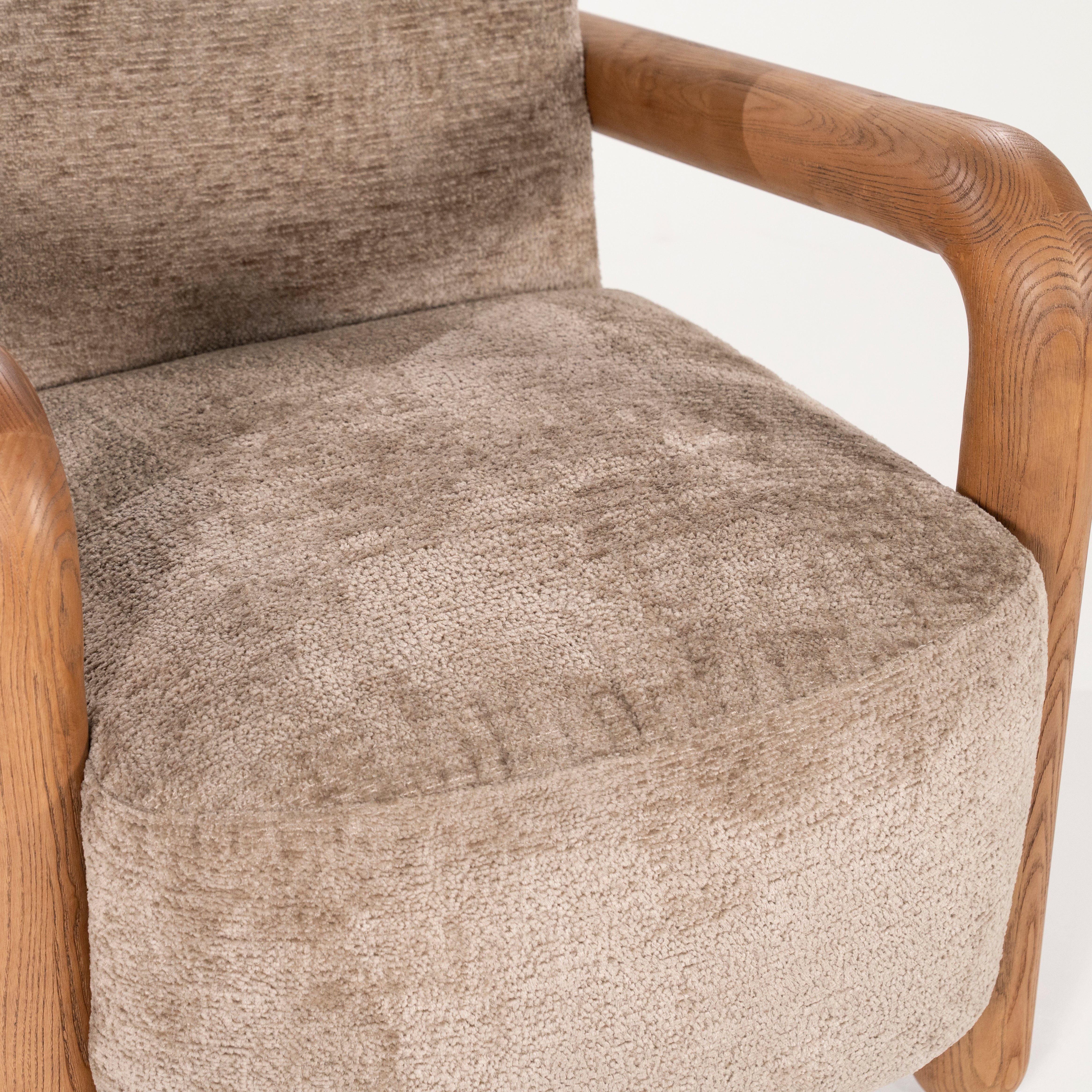 RETROVA Beige Armchair