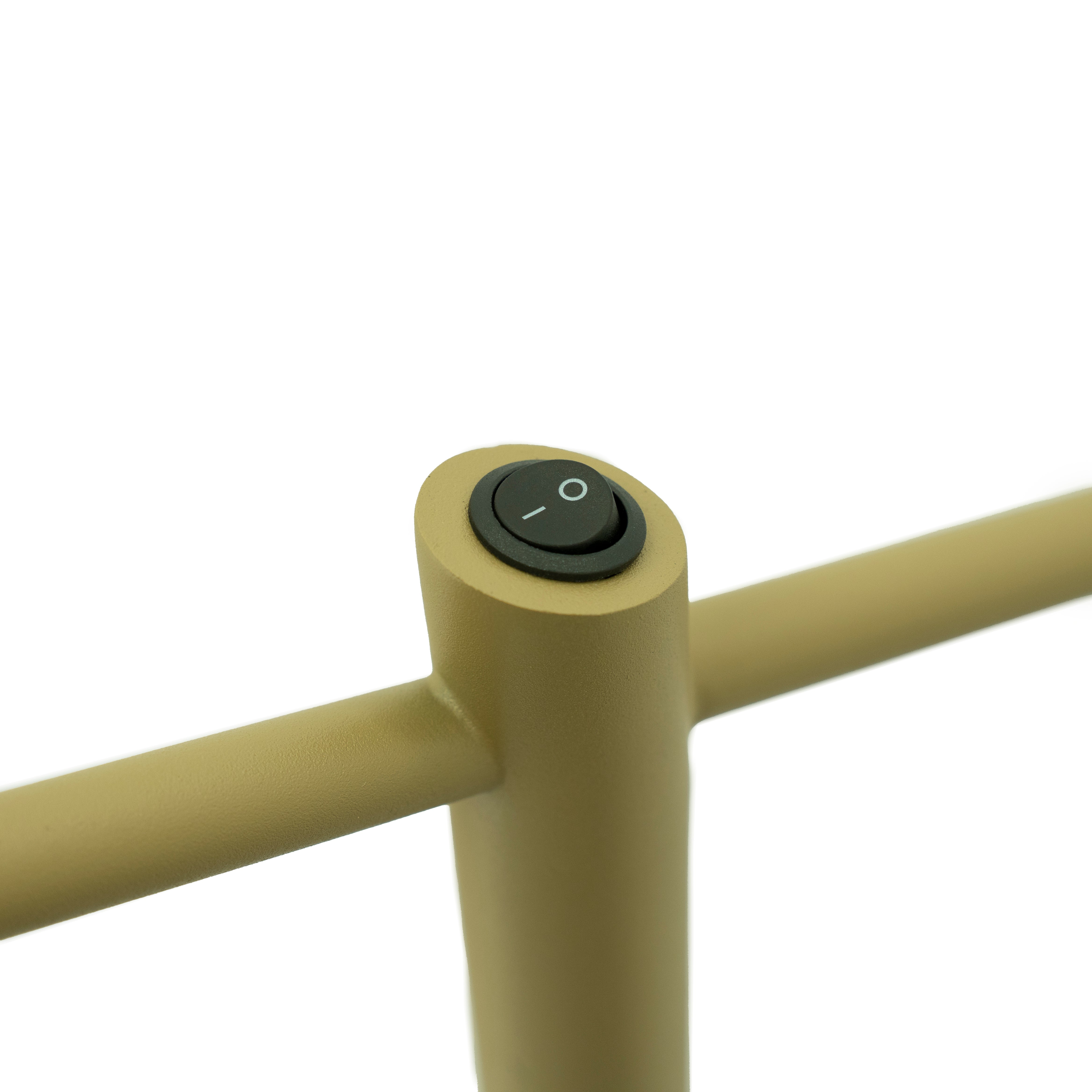 Stojaca lampa CAPA zelená