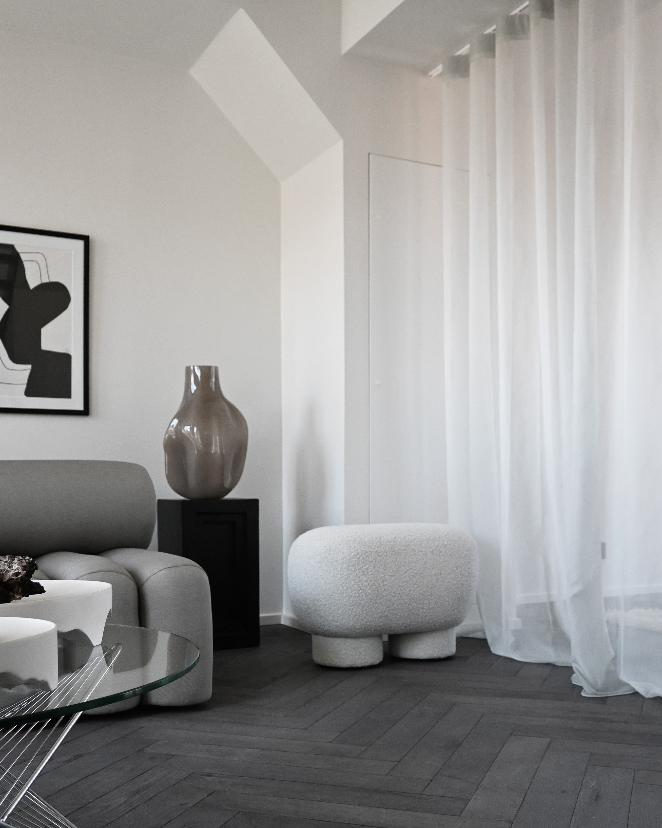 Váza BAKKU tmavobežová sklo