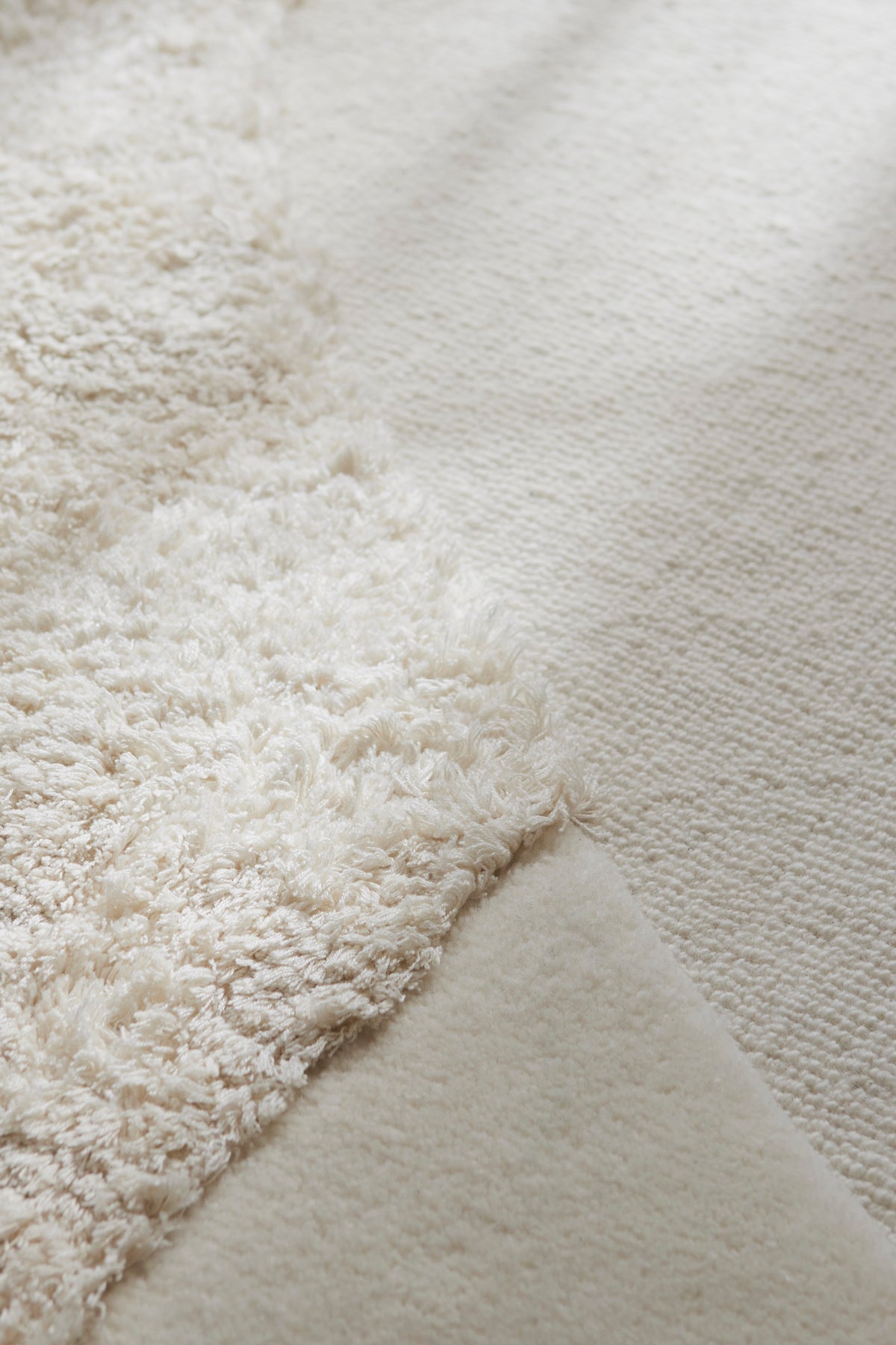 Koberec MOLA krémový