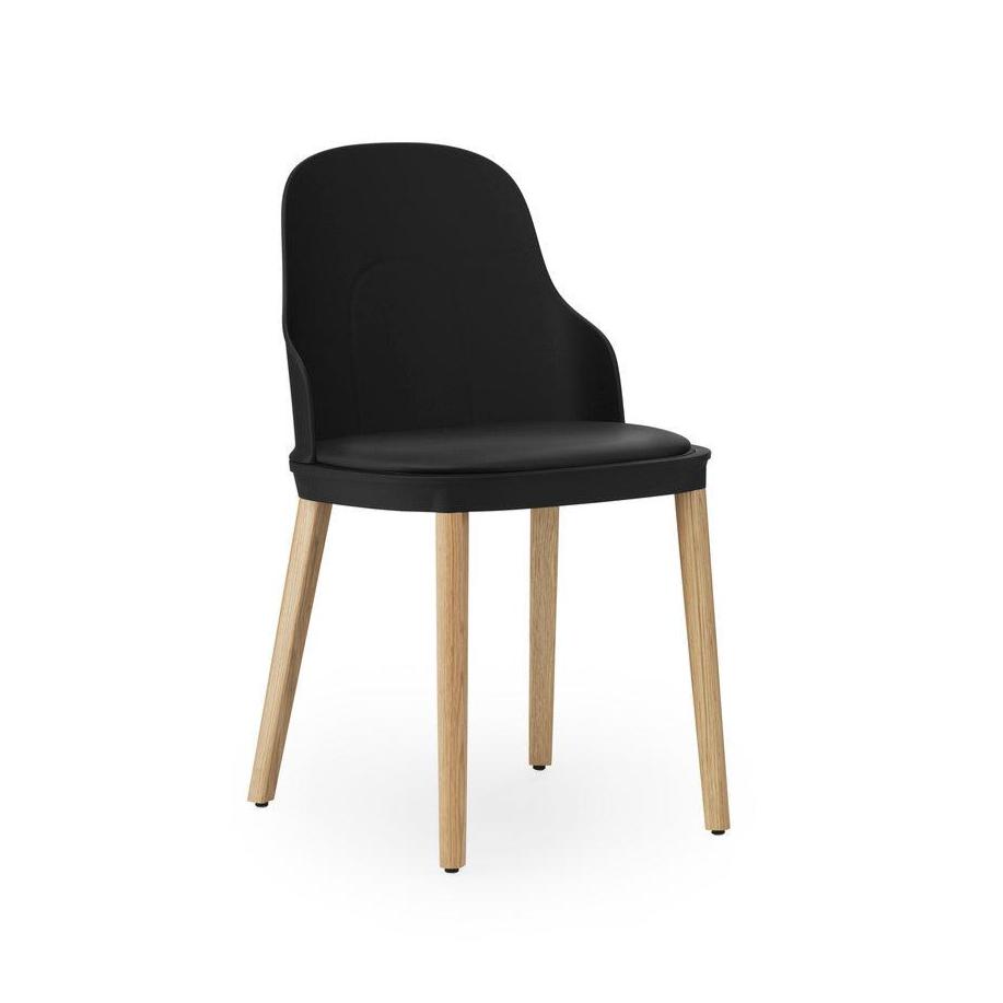 Stolička ALLEZ čierna s koženým poťahom Ultra a dubovou základňou