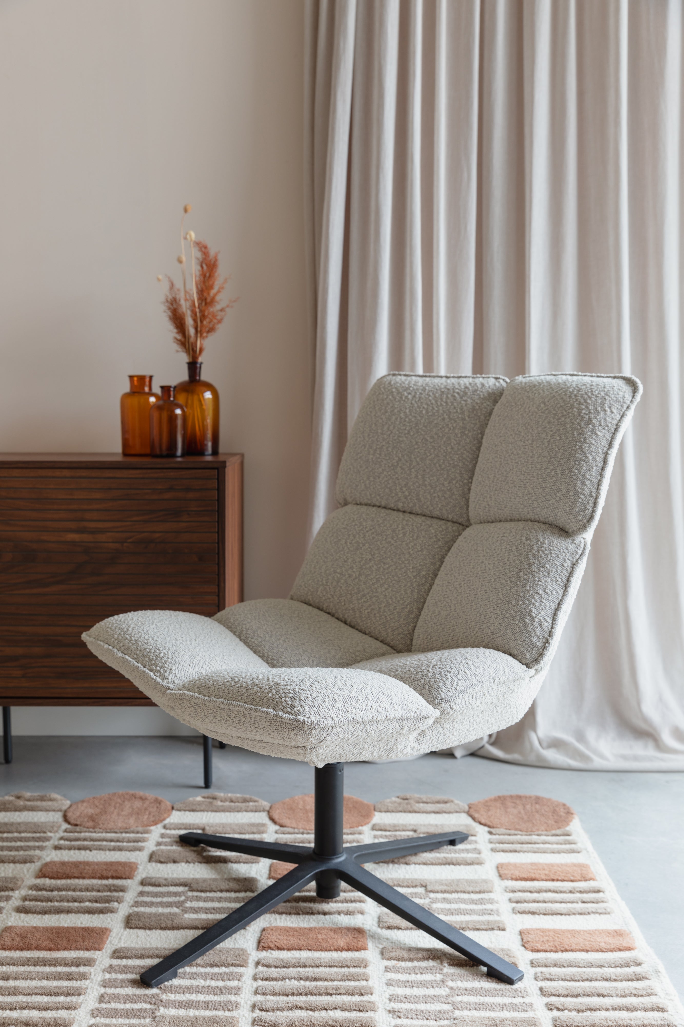 BROS Armchair in Beige with Black Base