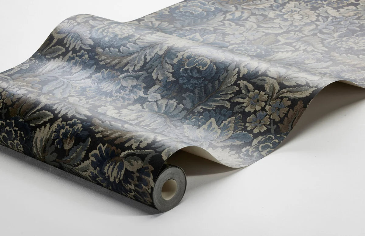 NIGHTINGALE GARDEN floral pattern wallpaper in blue and beige