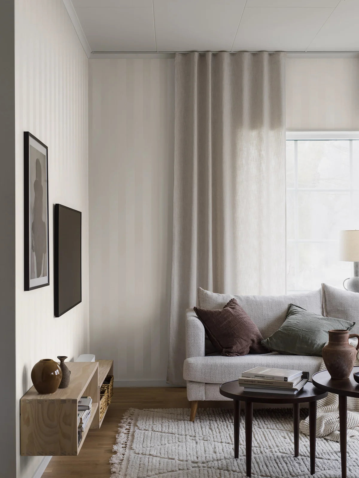 Non-woven paper wallpaper with stripes KARL white with powder pink