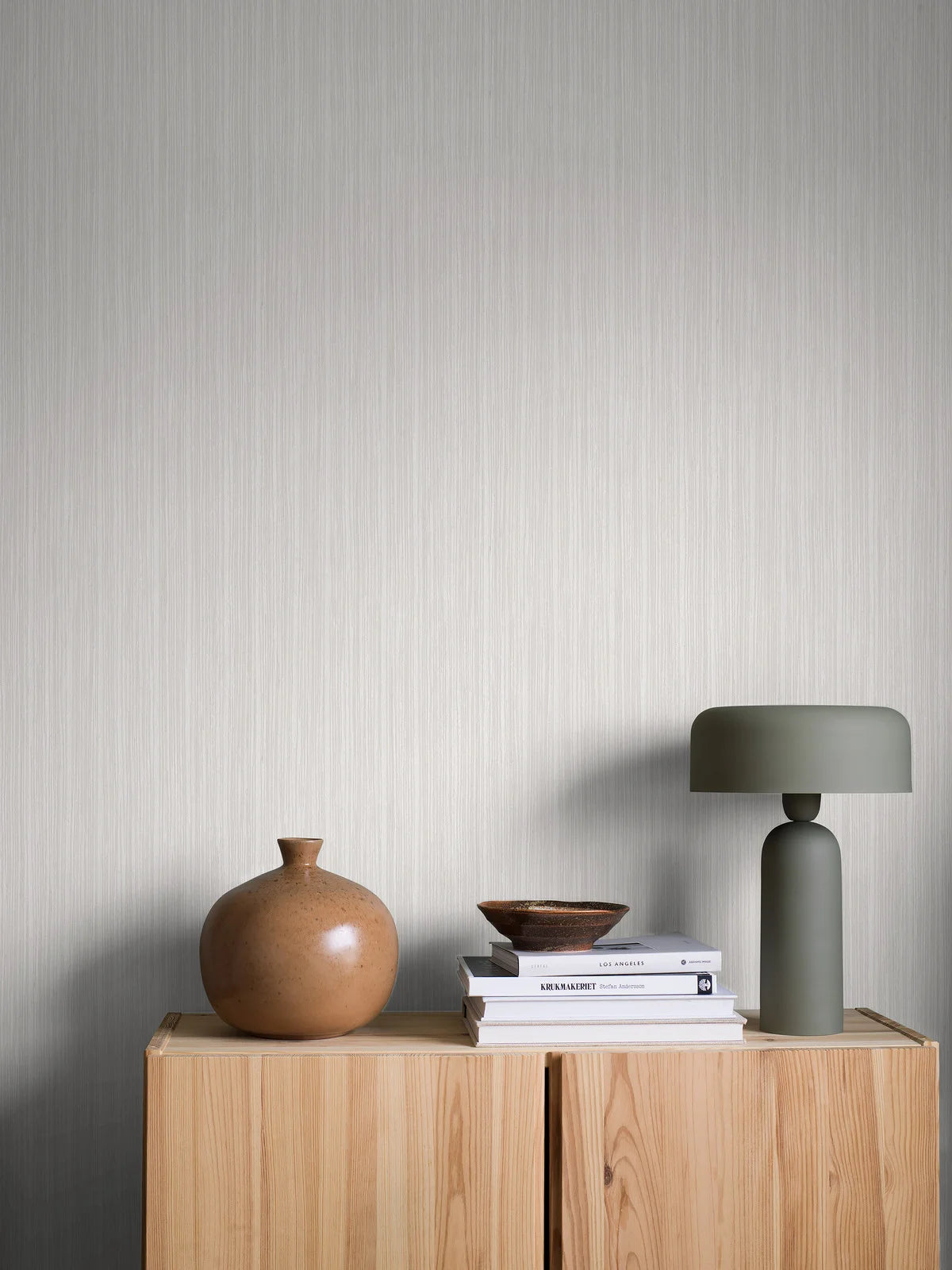 DAG White Striped Non-Woven Paper Wallpaper
