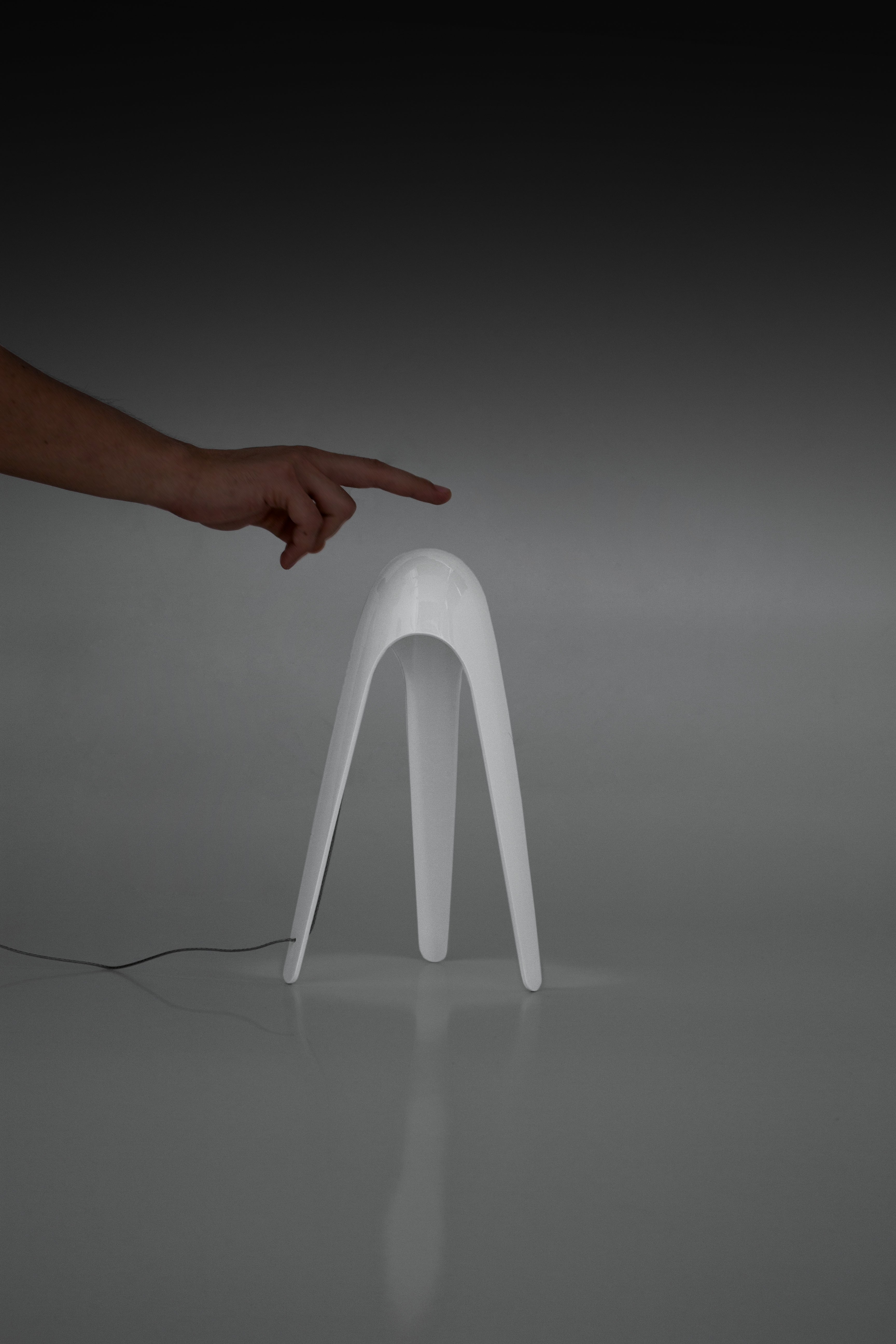 Stolná lampa CYBORG lesklá zelená