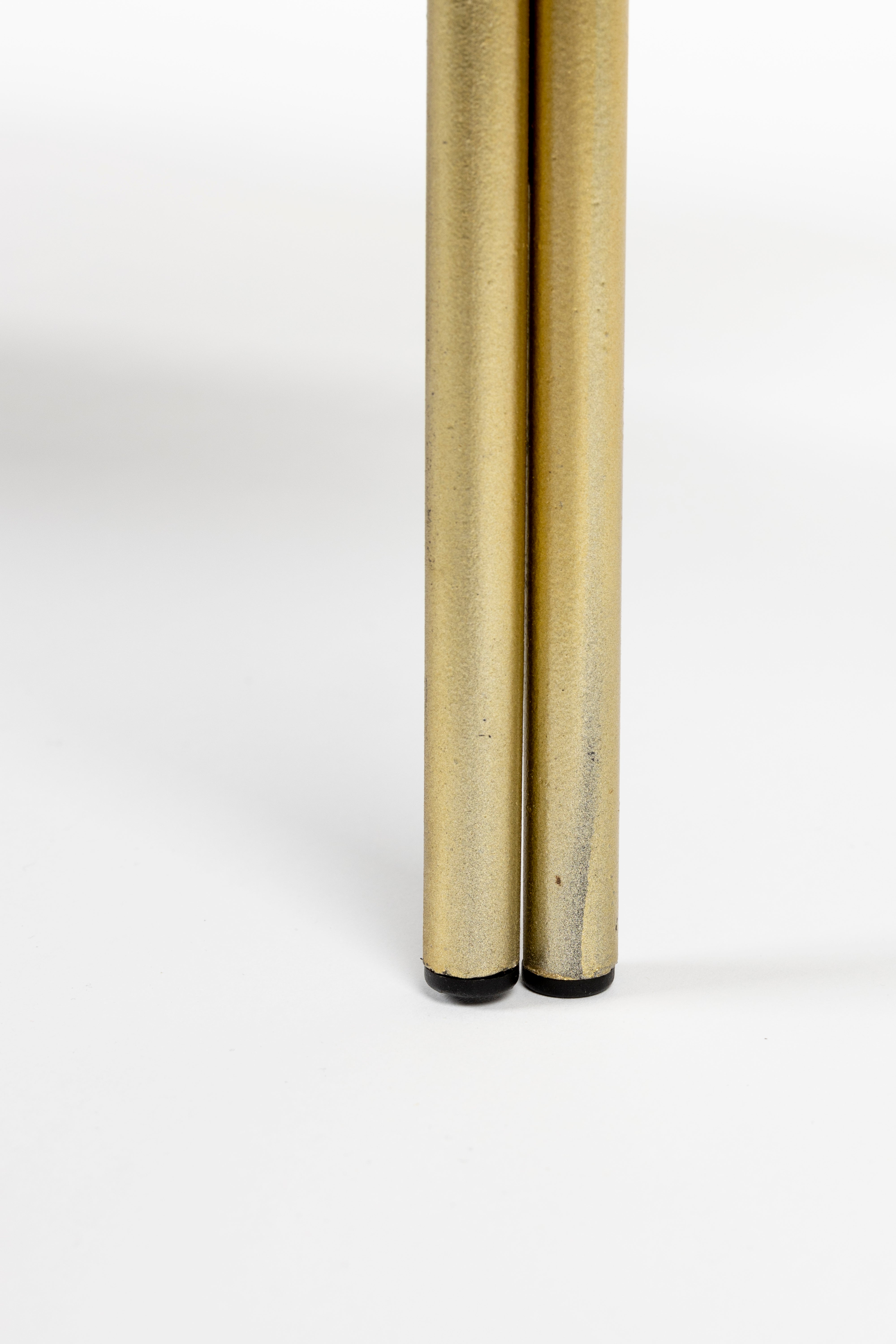 Regál LIAH sklo so zlatým podstavcom