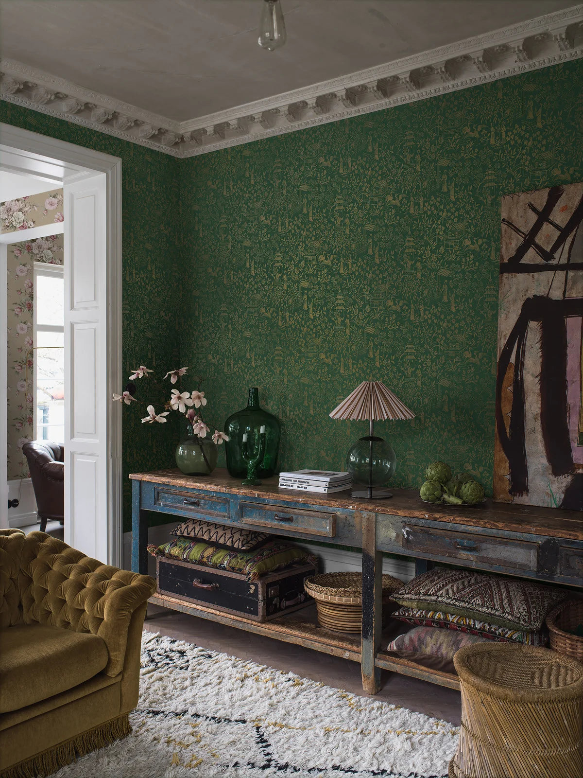 Papierová flizelínová tapeta s rastlinným vzorom ORIENTAL GARDEN zelená so zlatou