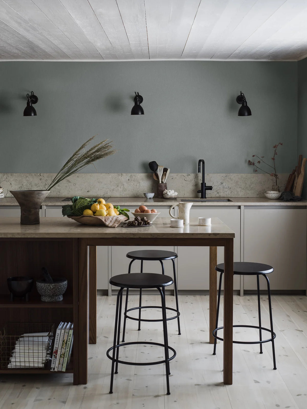 Tapeta so štruktúrou imitujúcou ľan LINEN - DUSTY DENIM zhasnutá modrá
