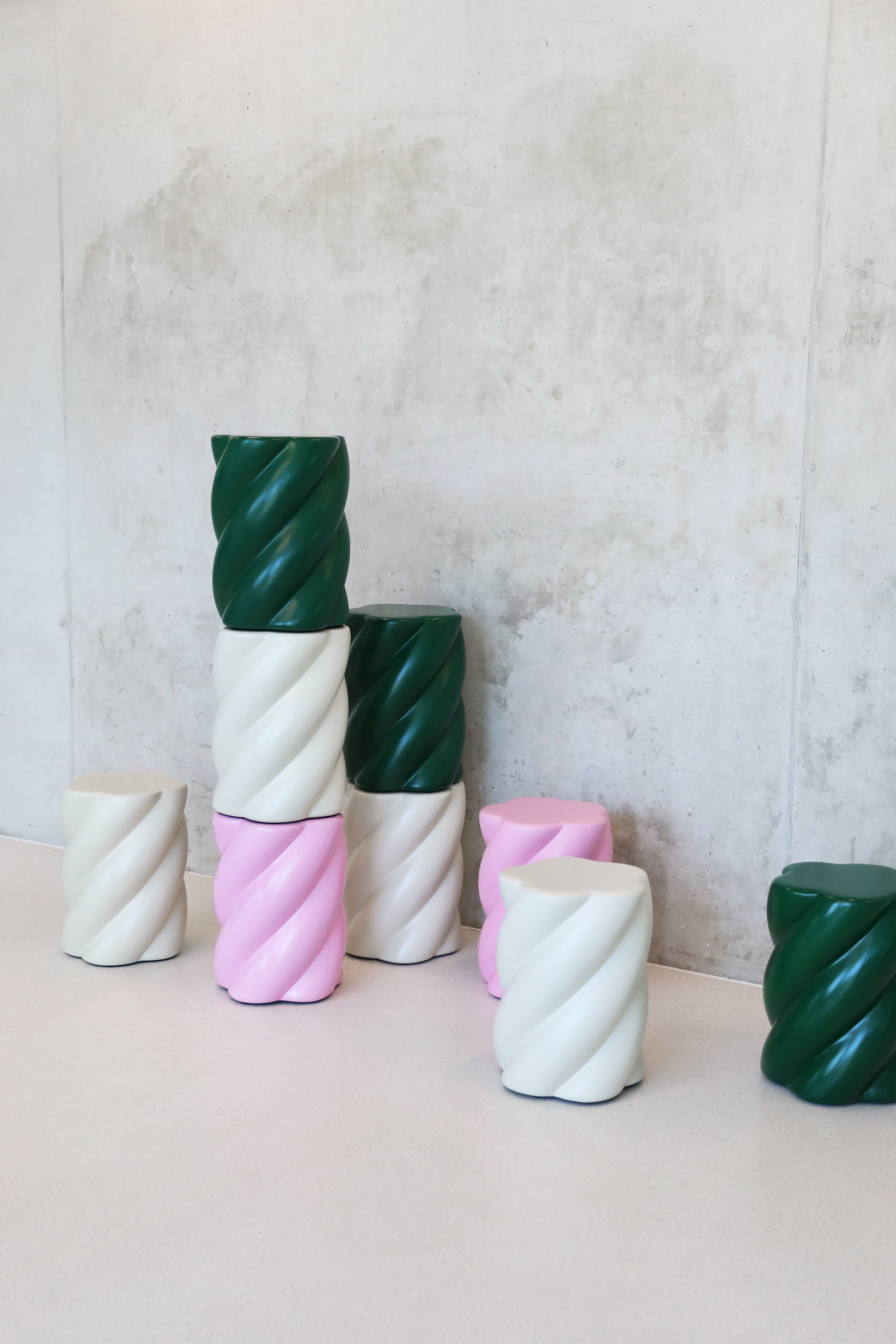 MARSHMALLOW stool white