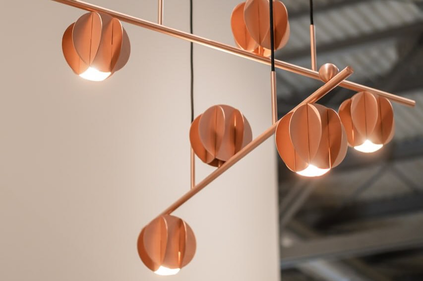 Závesná lampa EL HORIZONTAL meď