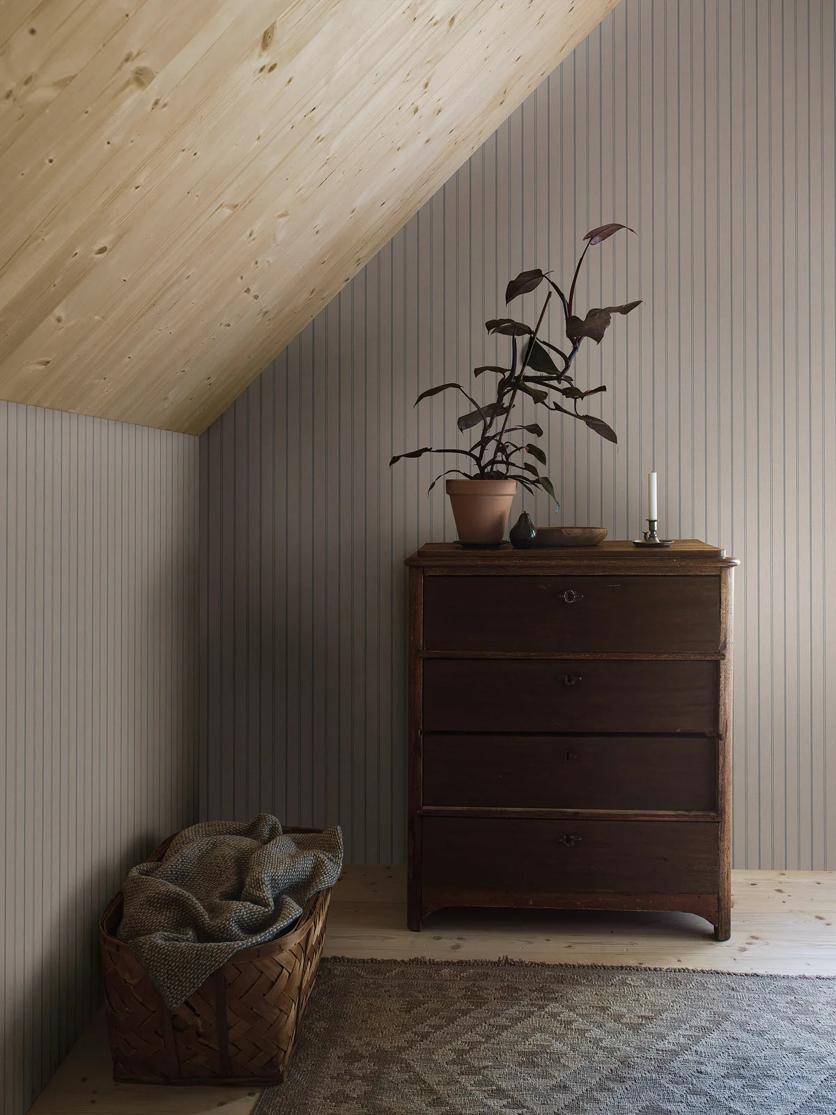 Tapeta s pruhmi WOODLAND STRIPE tmavý béžový so šedou