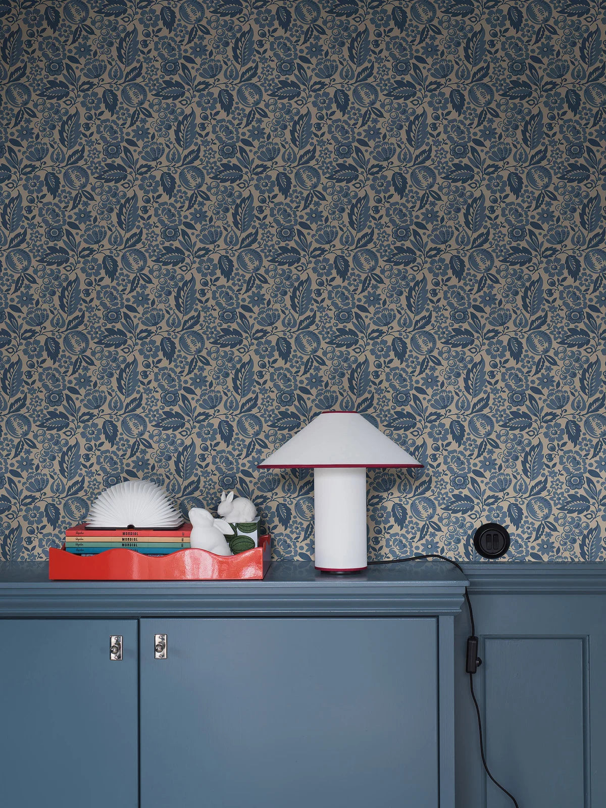 ELISE Blue Floral Pattern Wallpaper