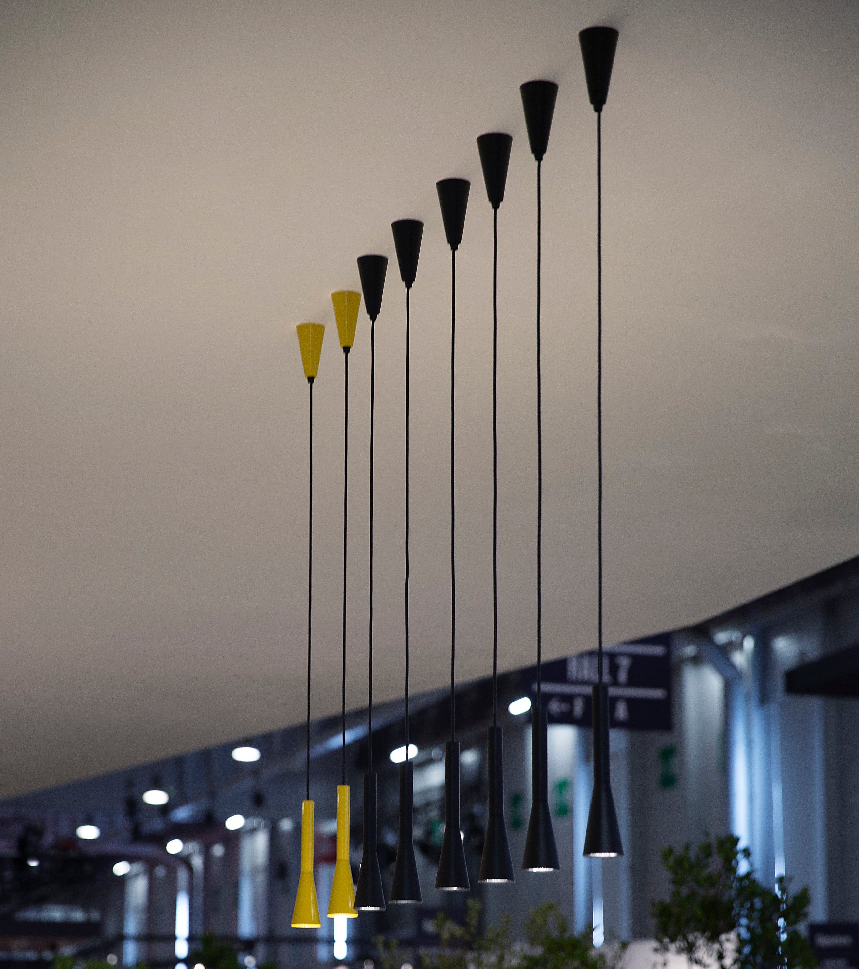Lampa visiacá COLIBRÌ čierna