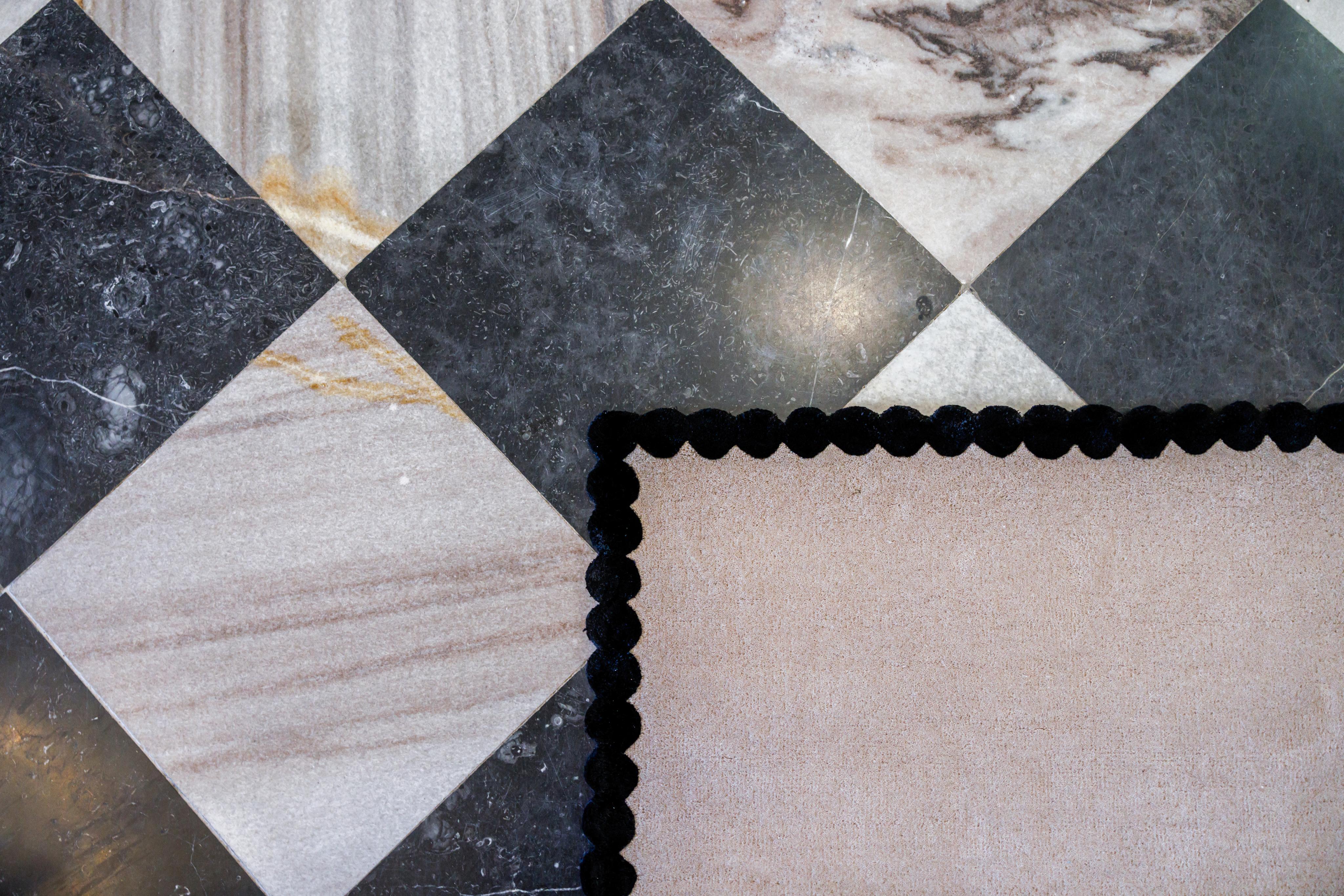 LAILA Beige Carpet with Black