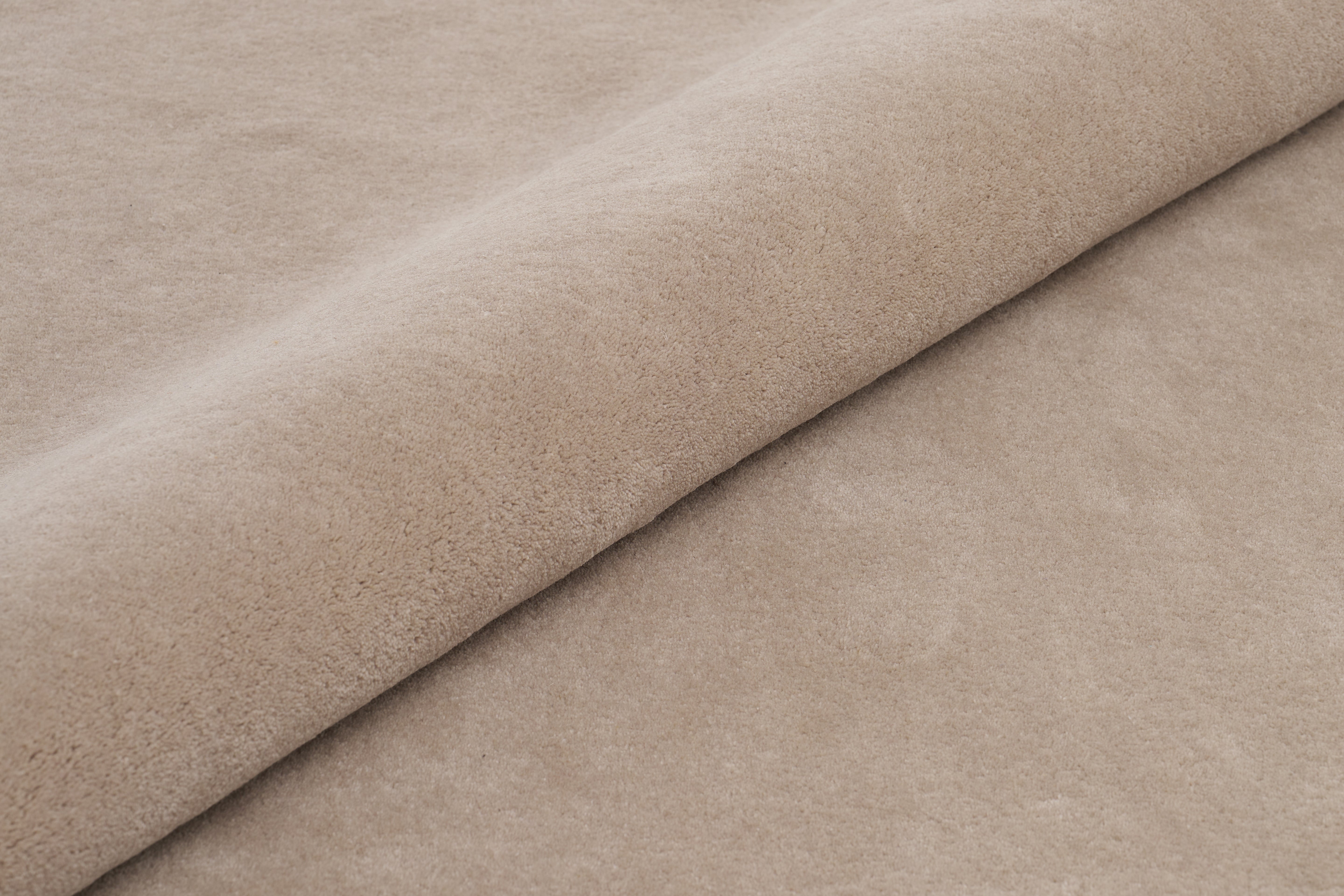 Round rug LAILA beige with black