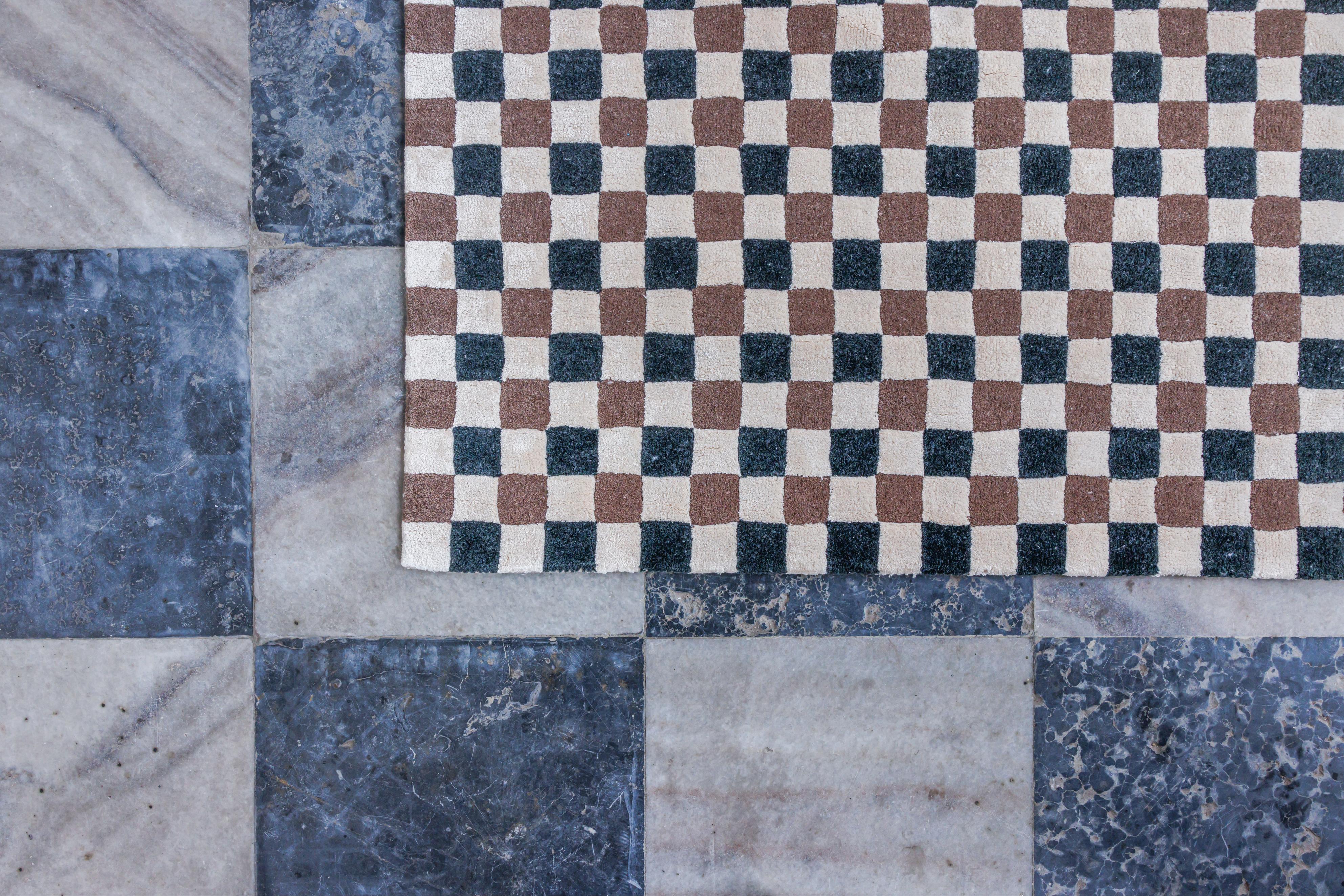 Koberec FLICKER tmavozelený s béžovou a hnedou