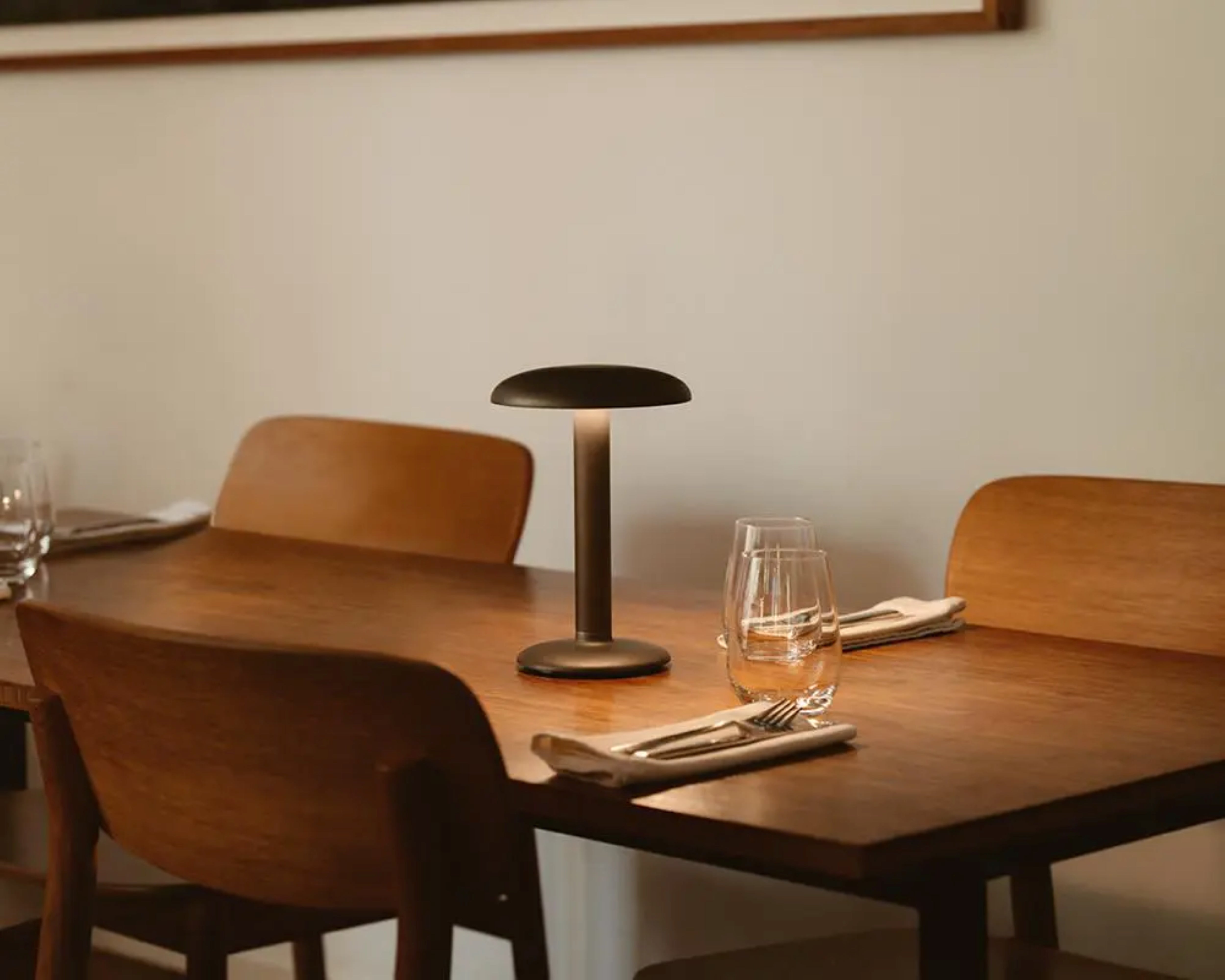 Prenosná lampa GUSTAVE HOSPITALITY hnedá