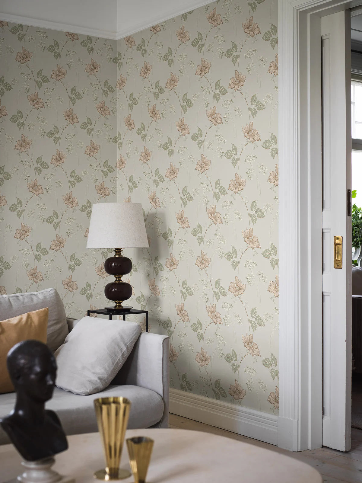VALBORG Beige Floral Plant Motif Wallpaper with Green