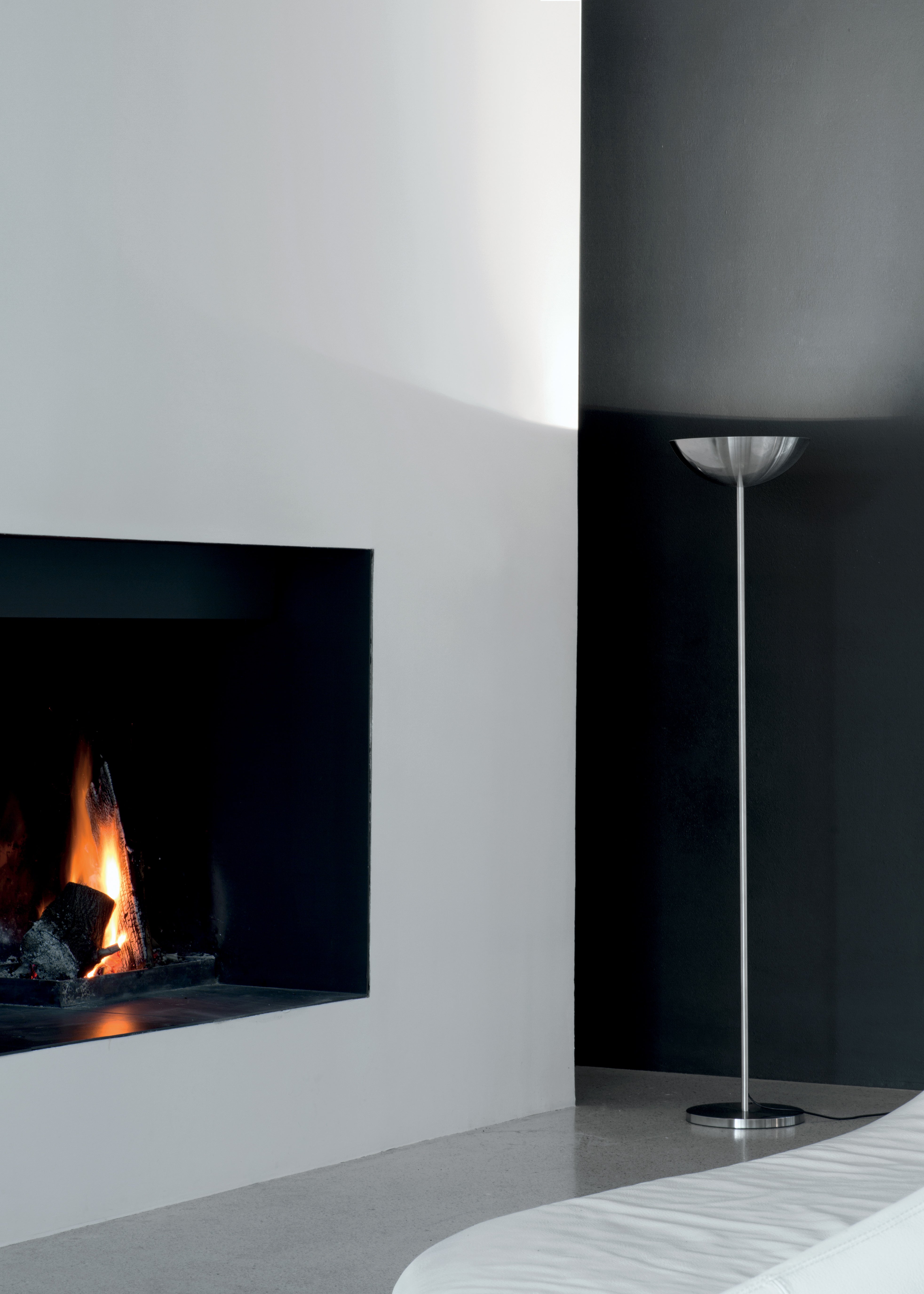 VDL Gray Stainless Steel Floor Lamp