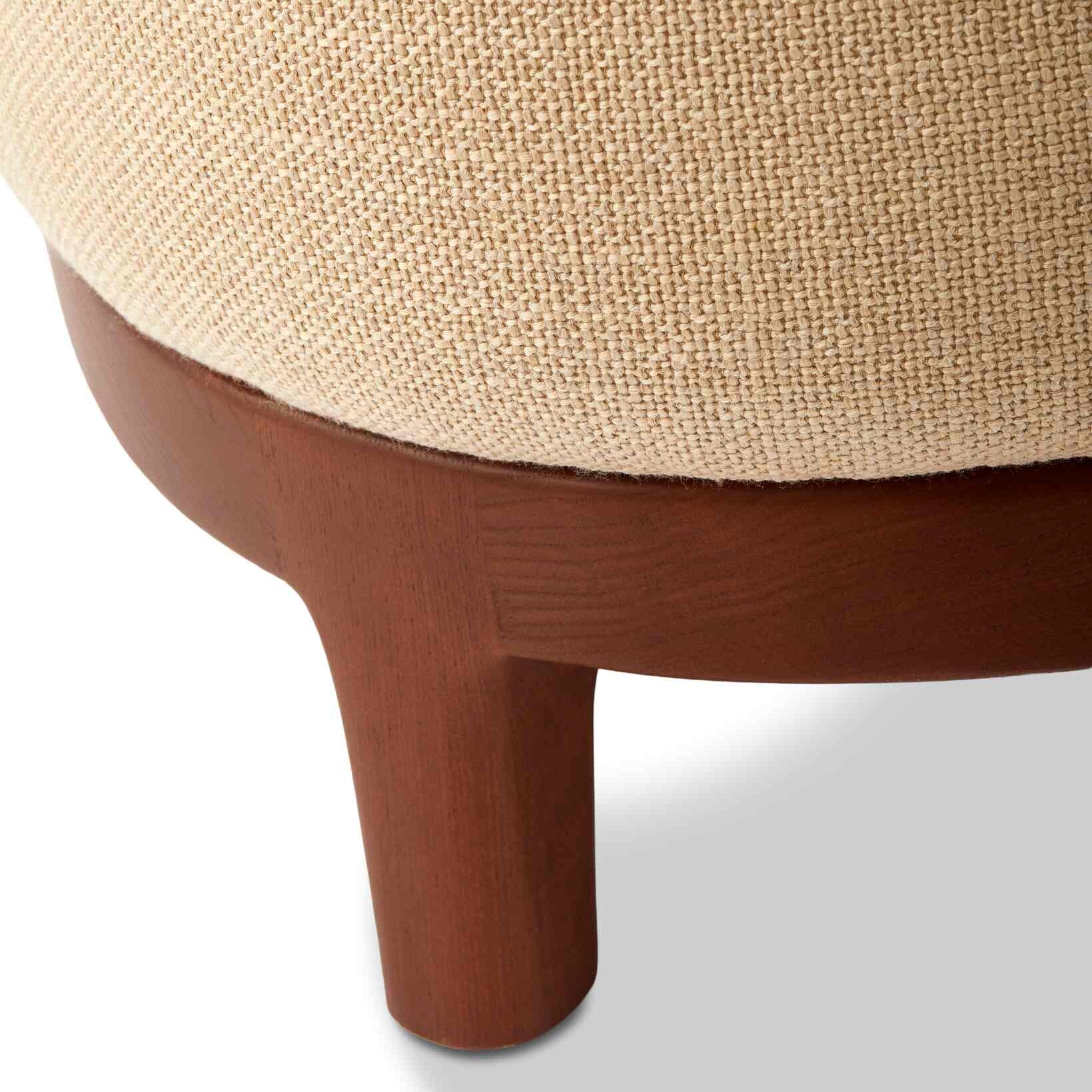 Fotel FIZZ béžový s drevenou základňou