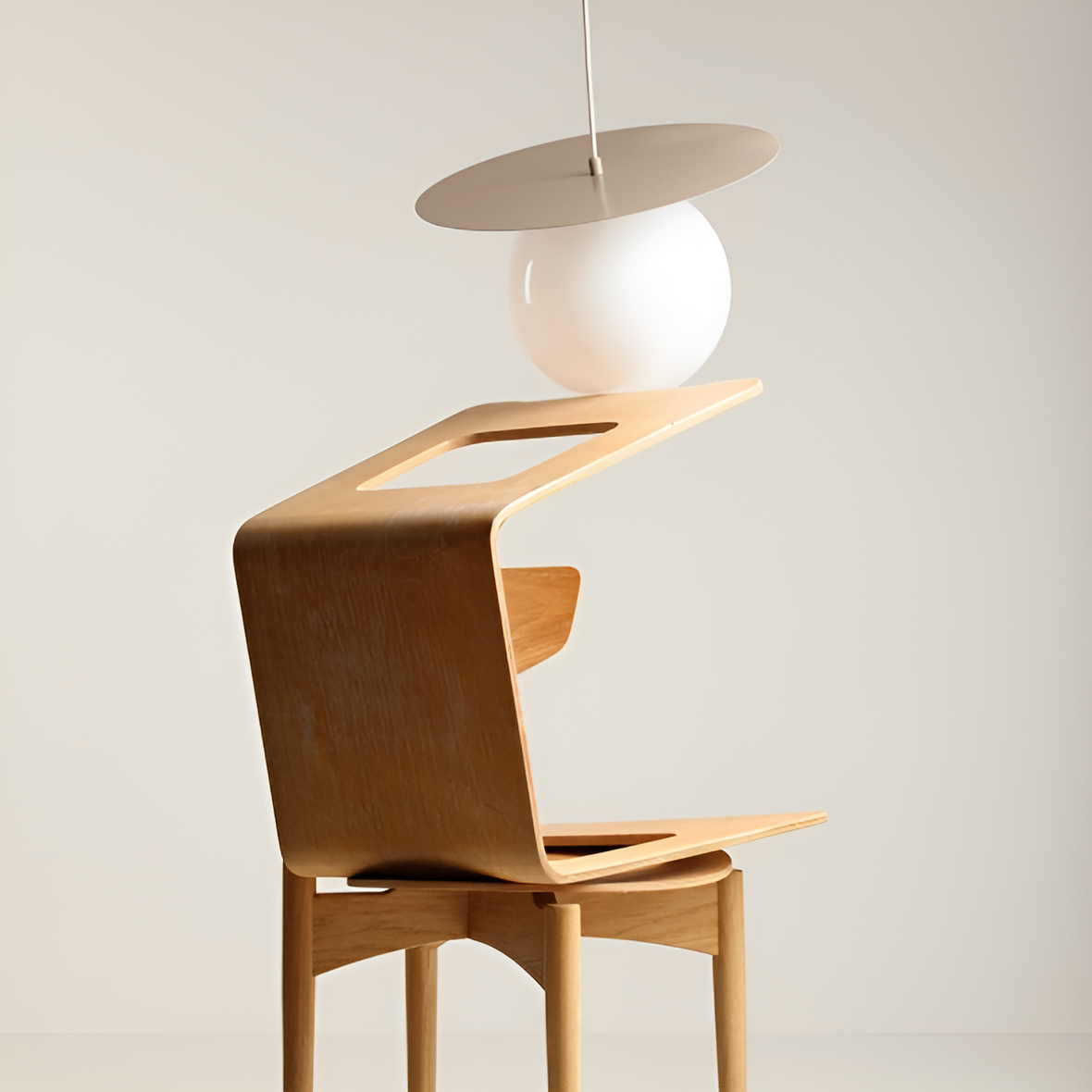 Loop beige hanging lamp