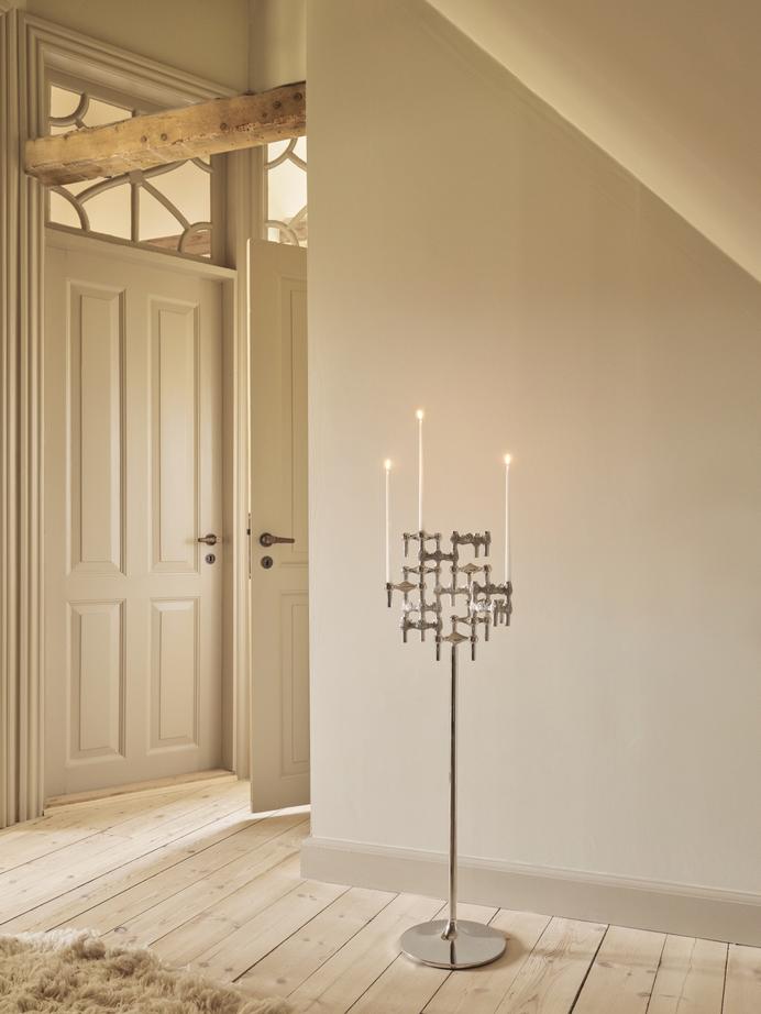 QUIST brushed chrome candle holder