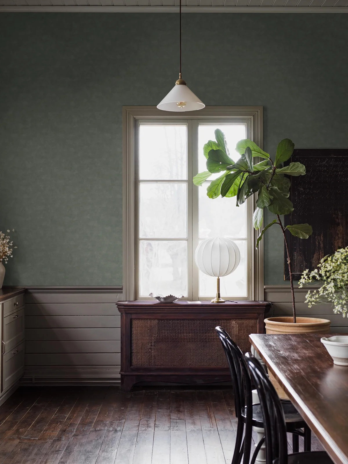 Canvas-like Wallpaper SHADES - MALACHITE dark green