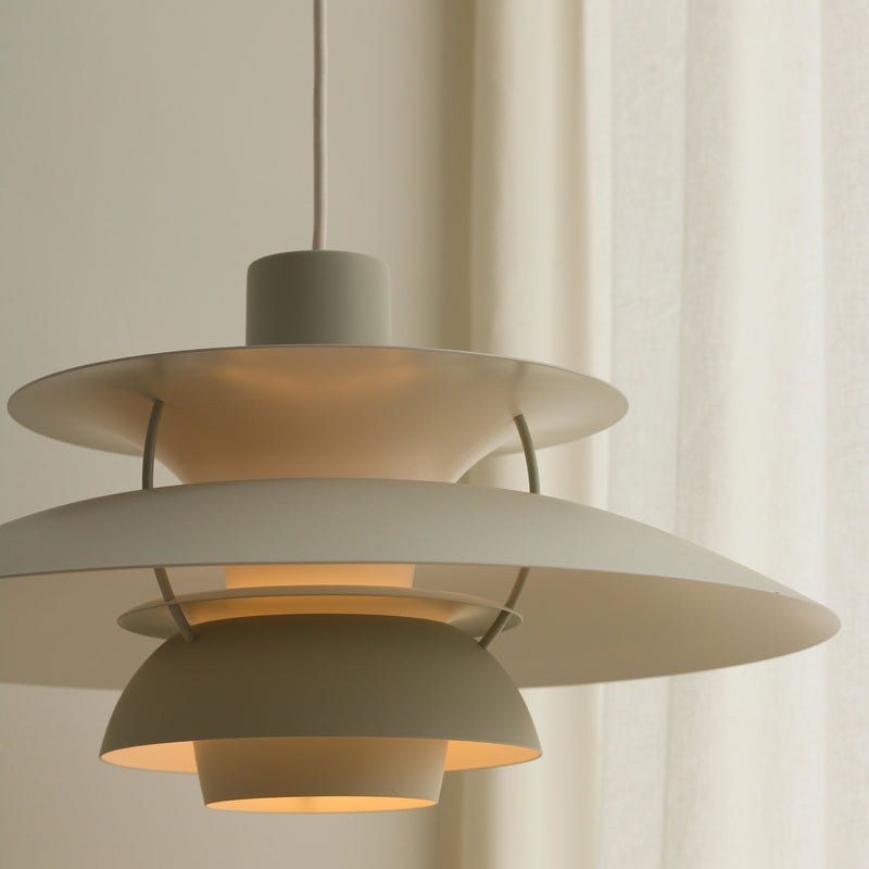 Závesná lampa PH 5 monochromatický bledý odtieň cínu