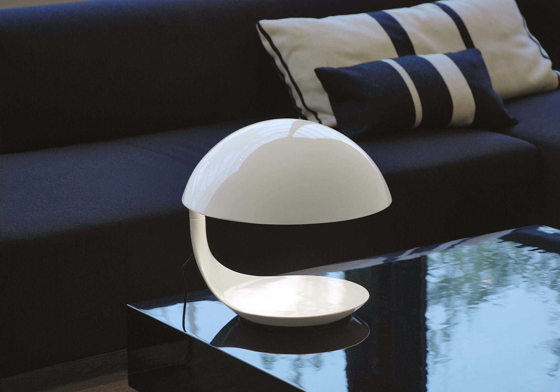 Lampa na stôl COBRA lesklá biela