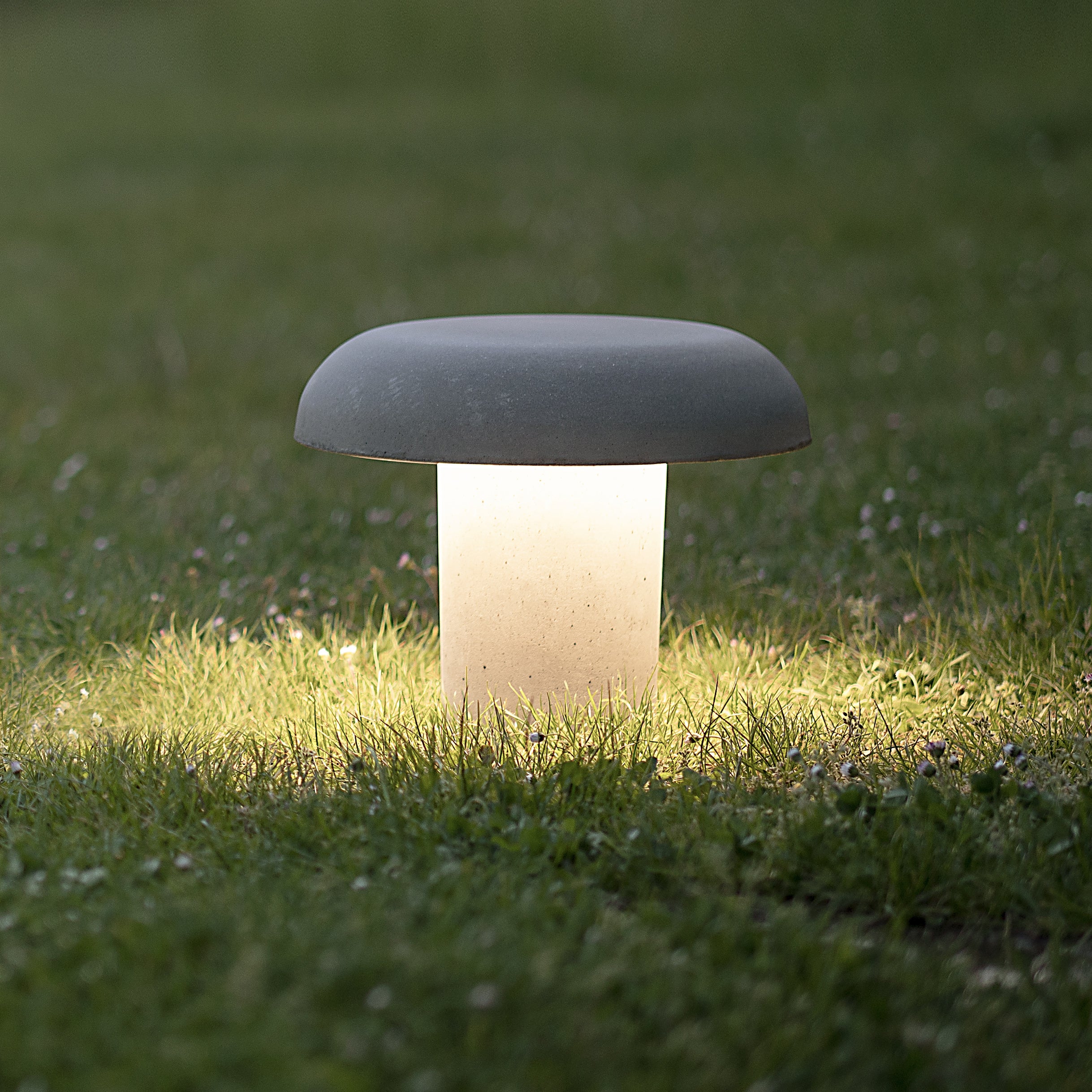 AMANITA outdoor lamp in gray concrete
