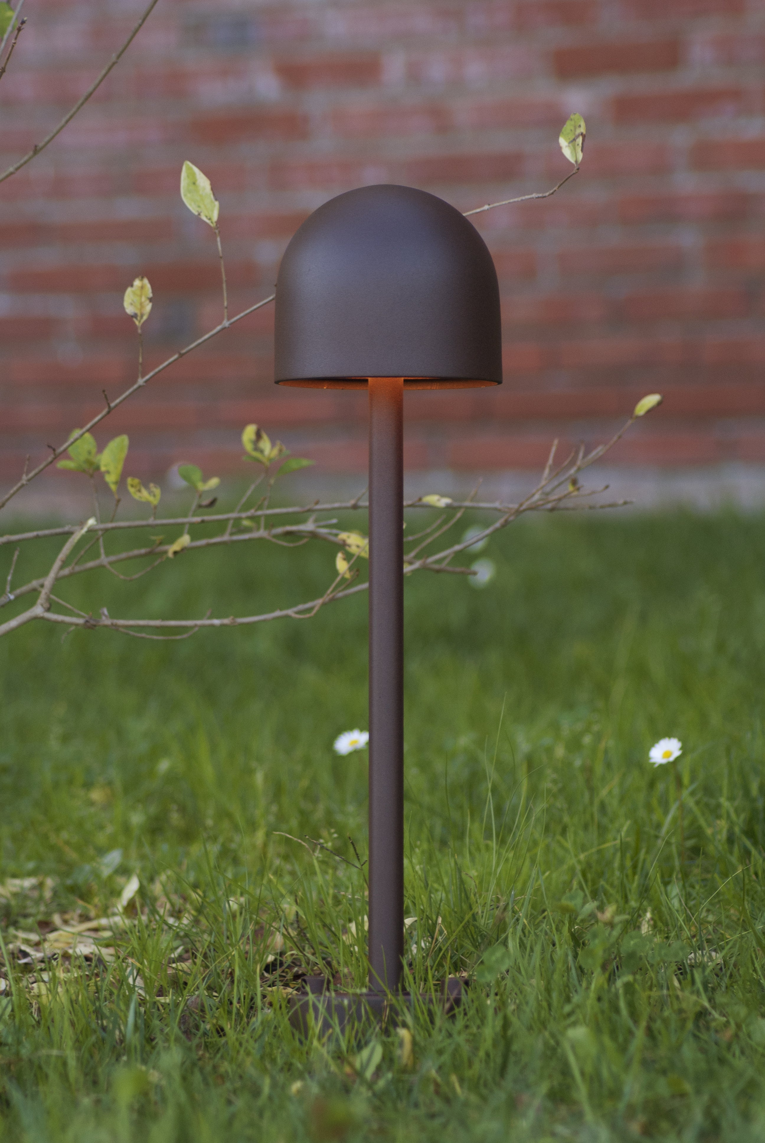 Záhradná podlahová lampa BOLETO hnedá