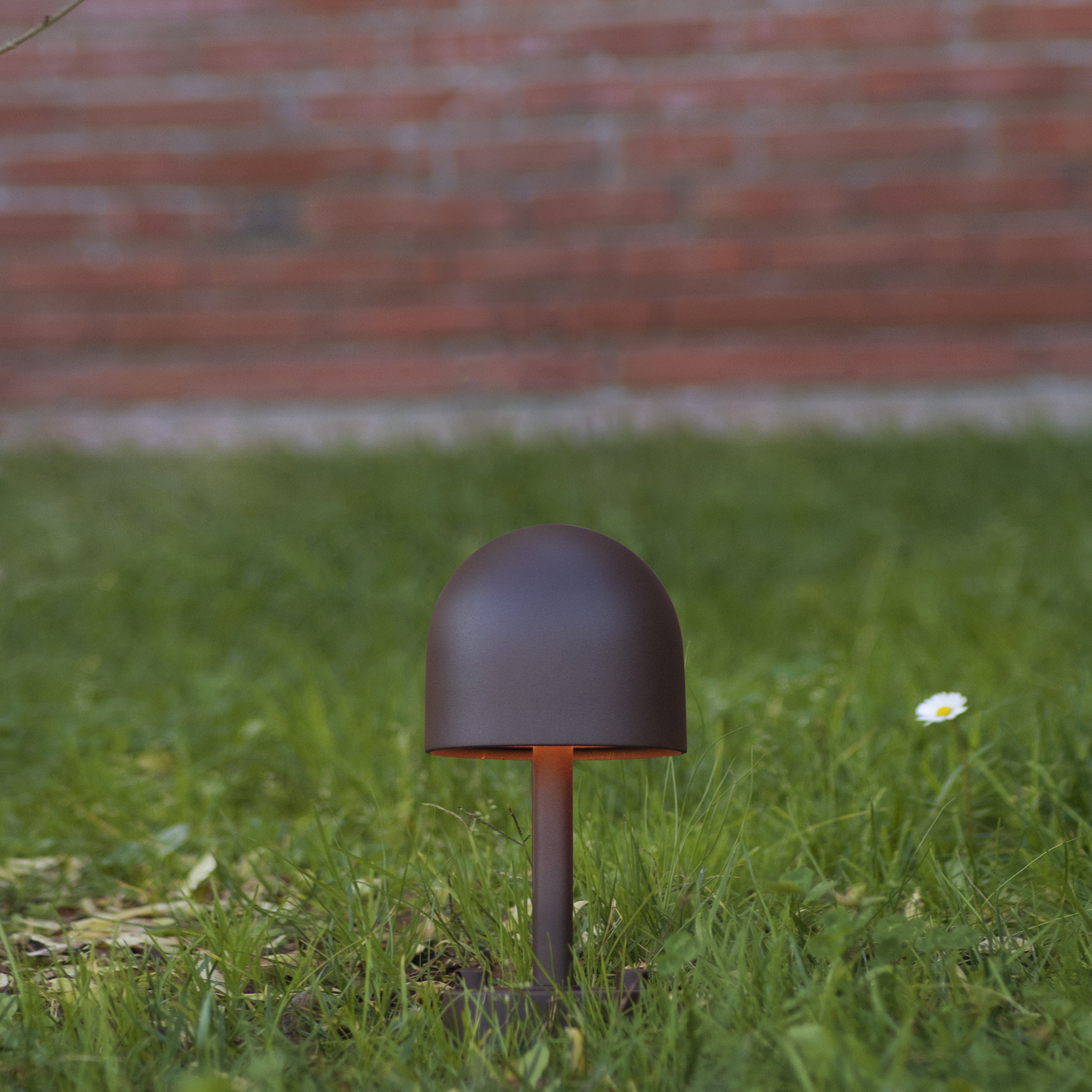 Záhradná podlahová lampa BOLETO hnedá