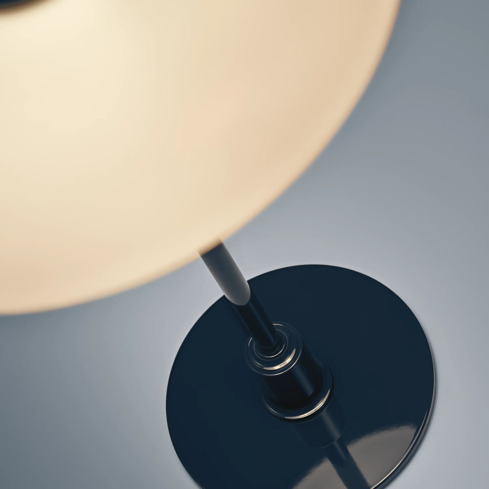 Lampa stołová PH 2/1 biela s granátovou základňou