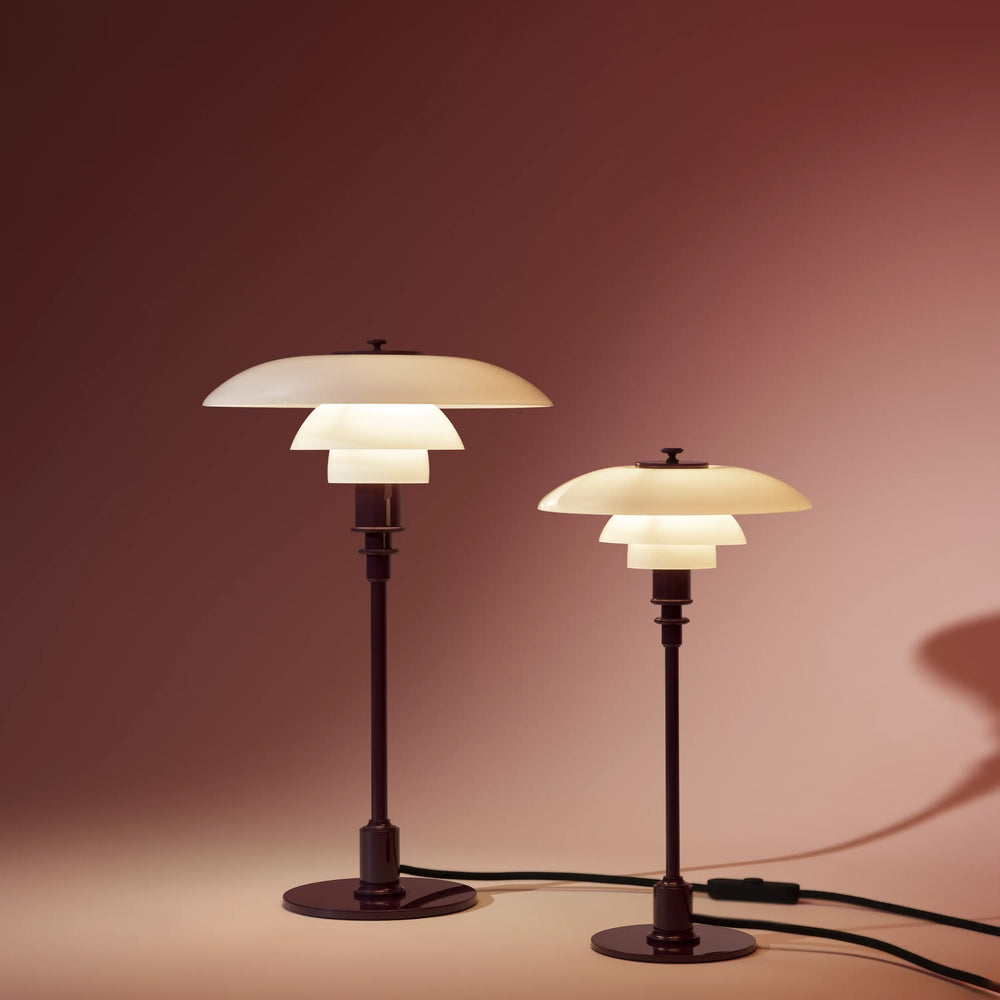 Lampa stolná PH 2/1 biela s bordovou základňou