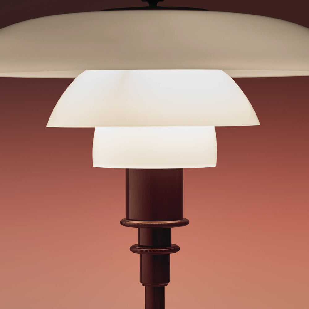 Lampa stolná PH 2/1 biela s bordovou základňou
