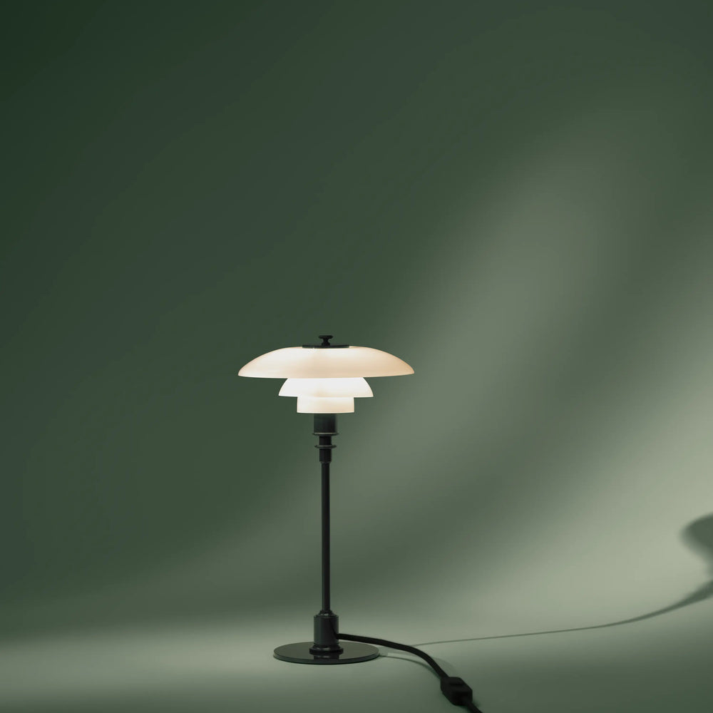 Stolná lampa PH 2/1 biela s tmavozeleným podstavcom