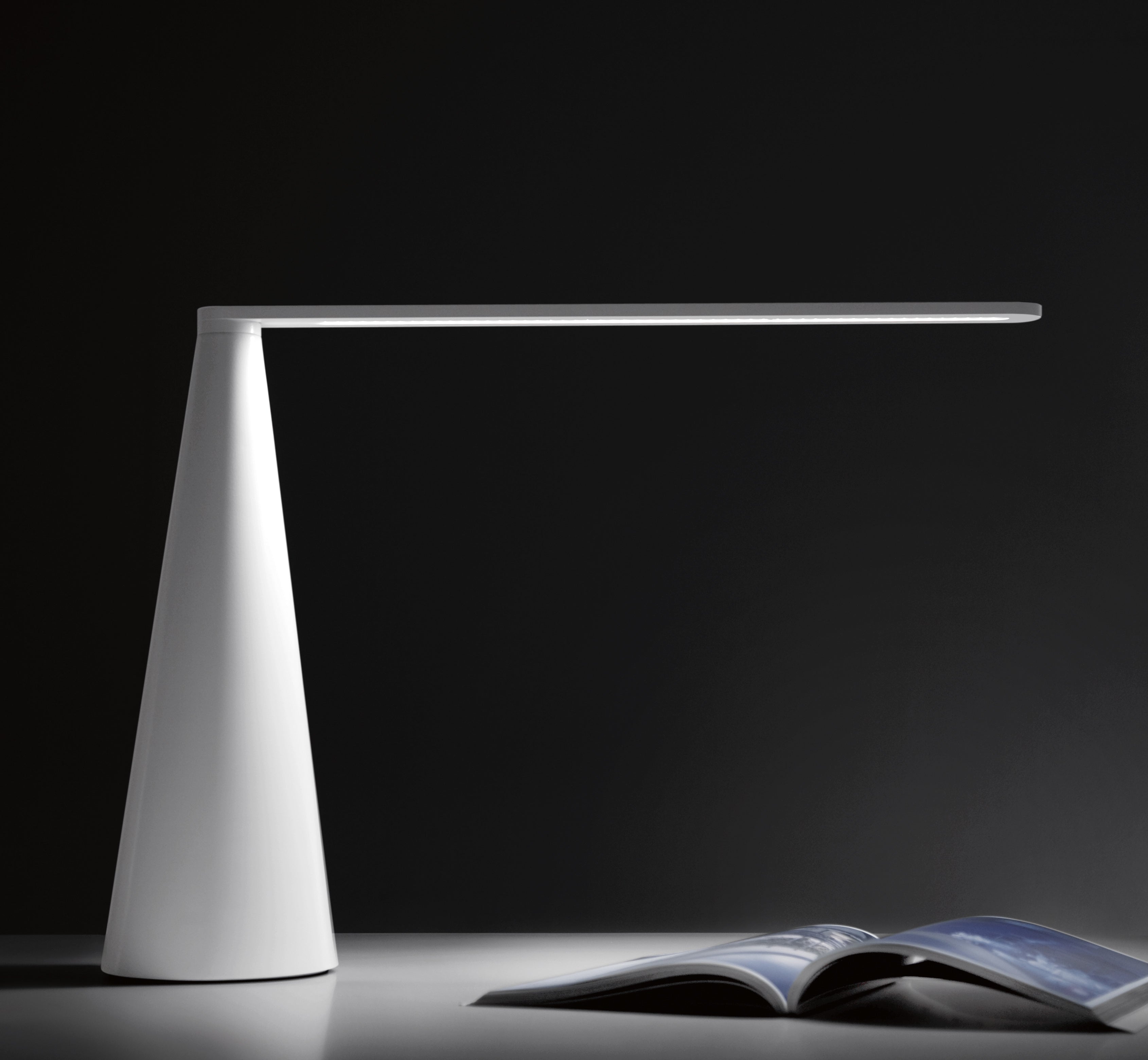 Stolná lampa ELICA lesklá biela