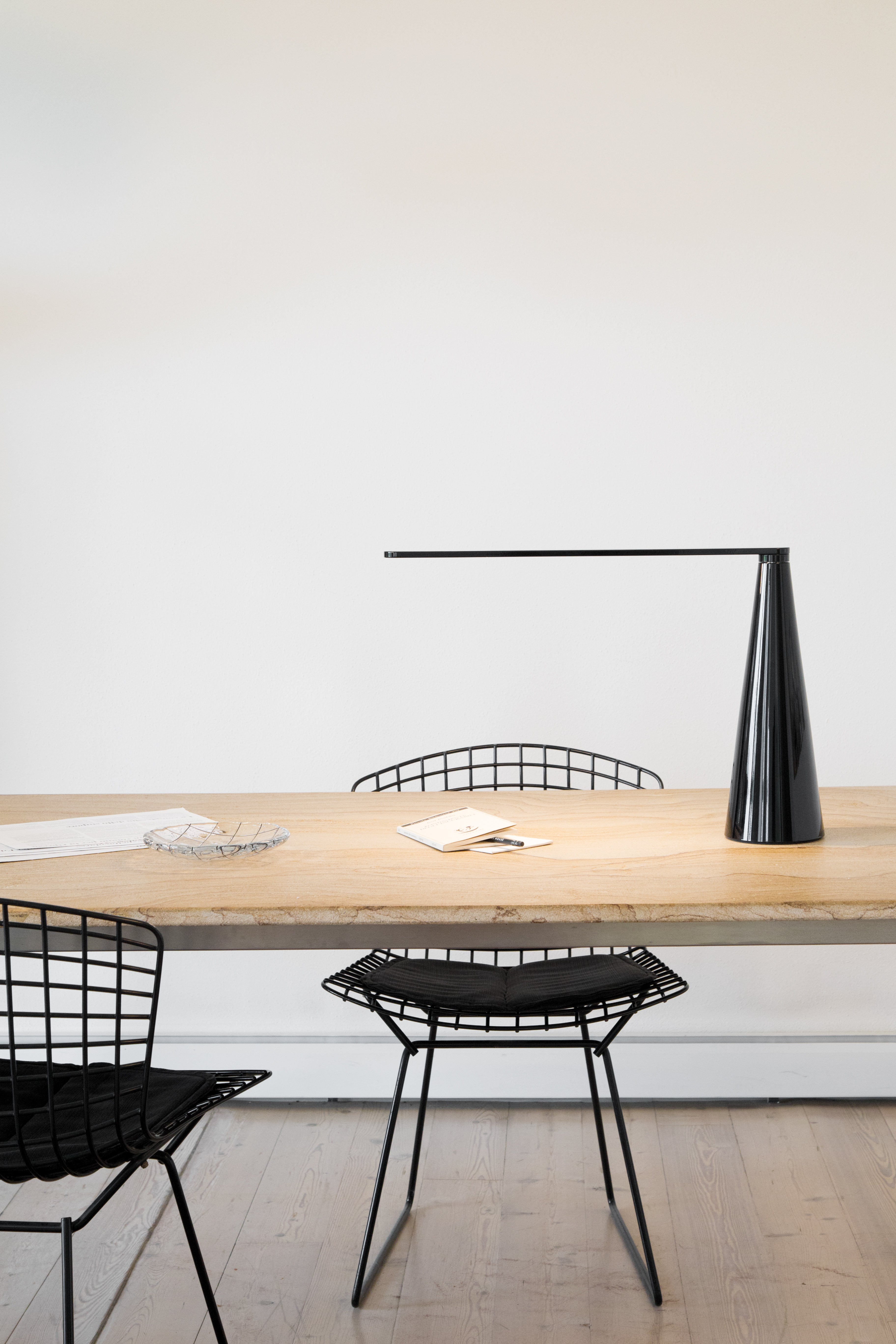 Stolná lampa ELICA lesklá biela