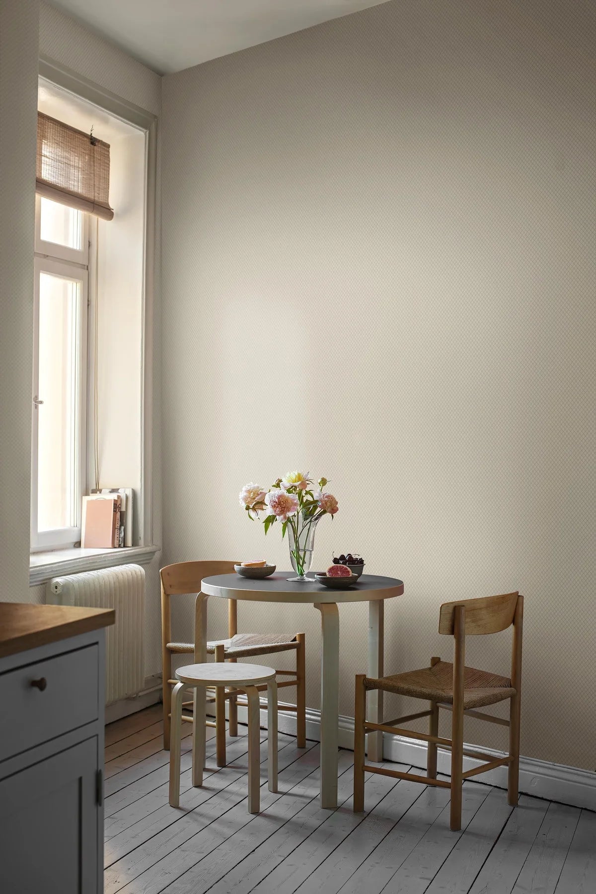 SELMA Beige Geometric Pattern Wallpaper