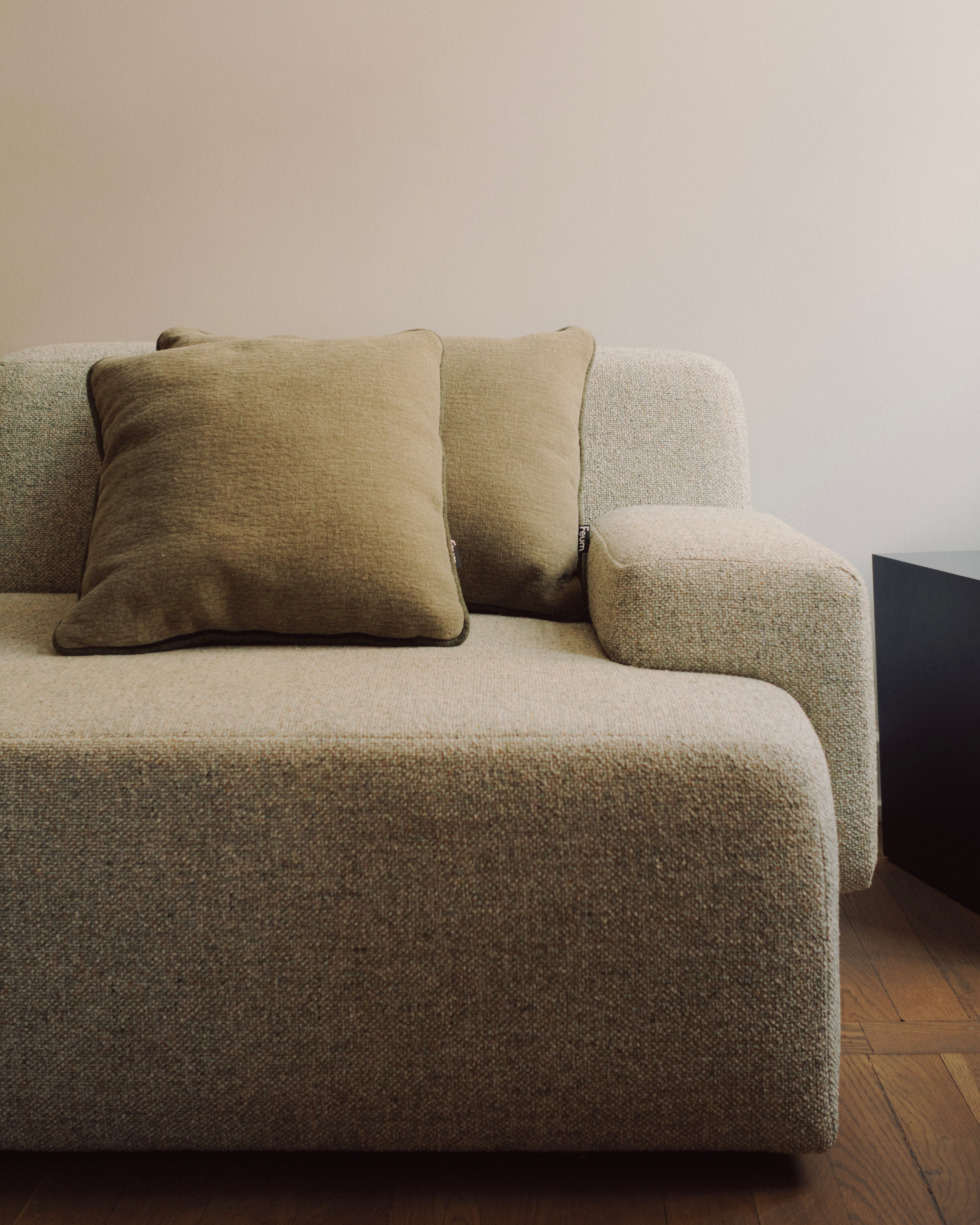 Vankúš MIU olivová zeleň