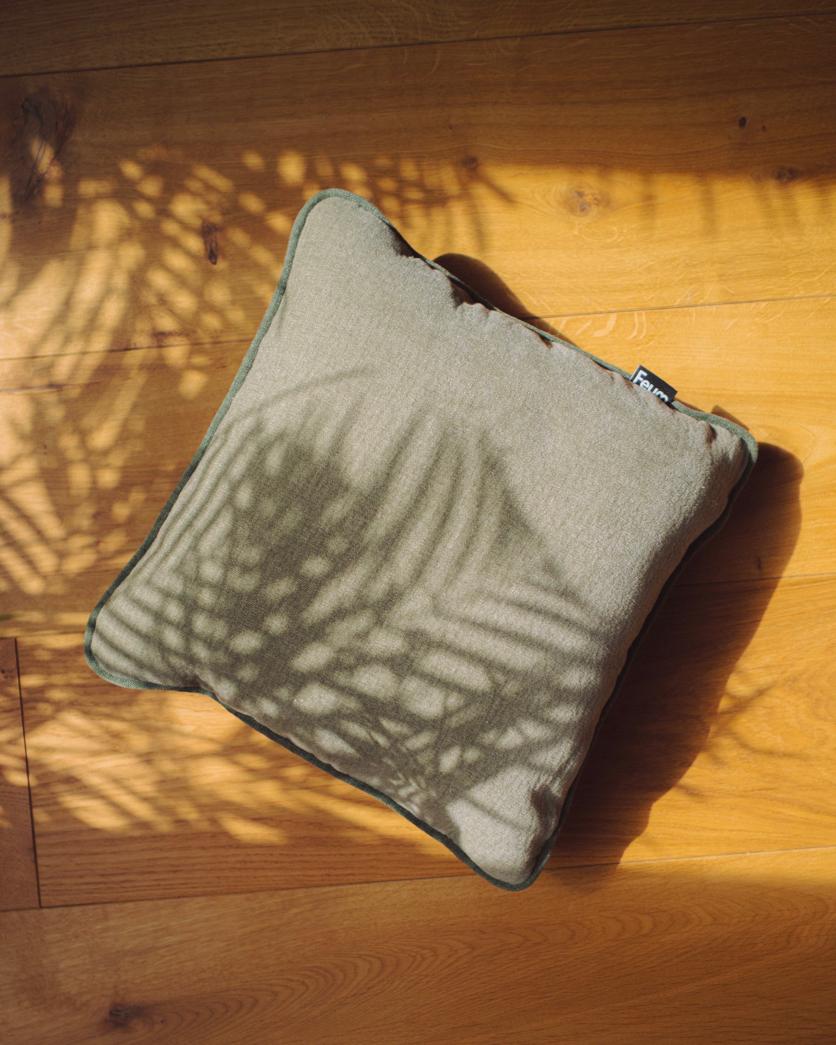 Vankúš MIU olivová zeleň