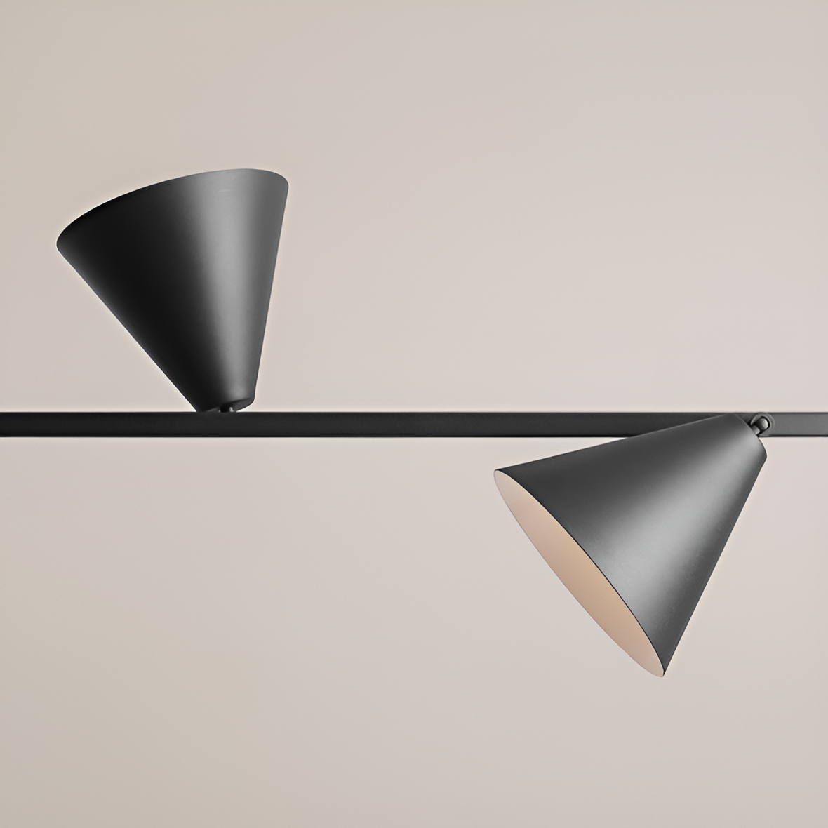 Závesná lampa FORM QUATRO čierna