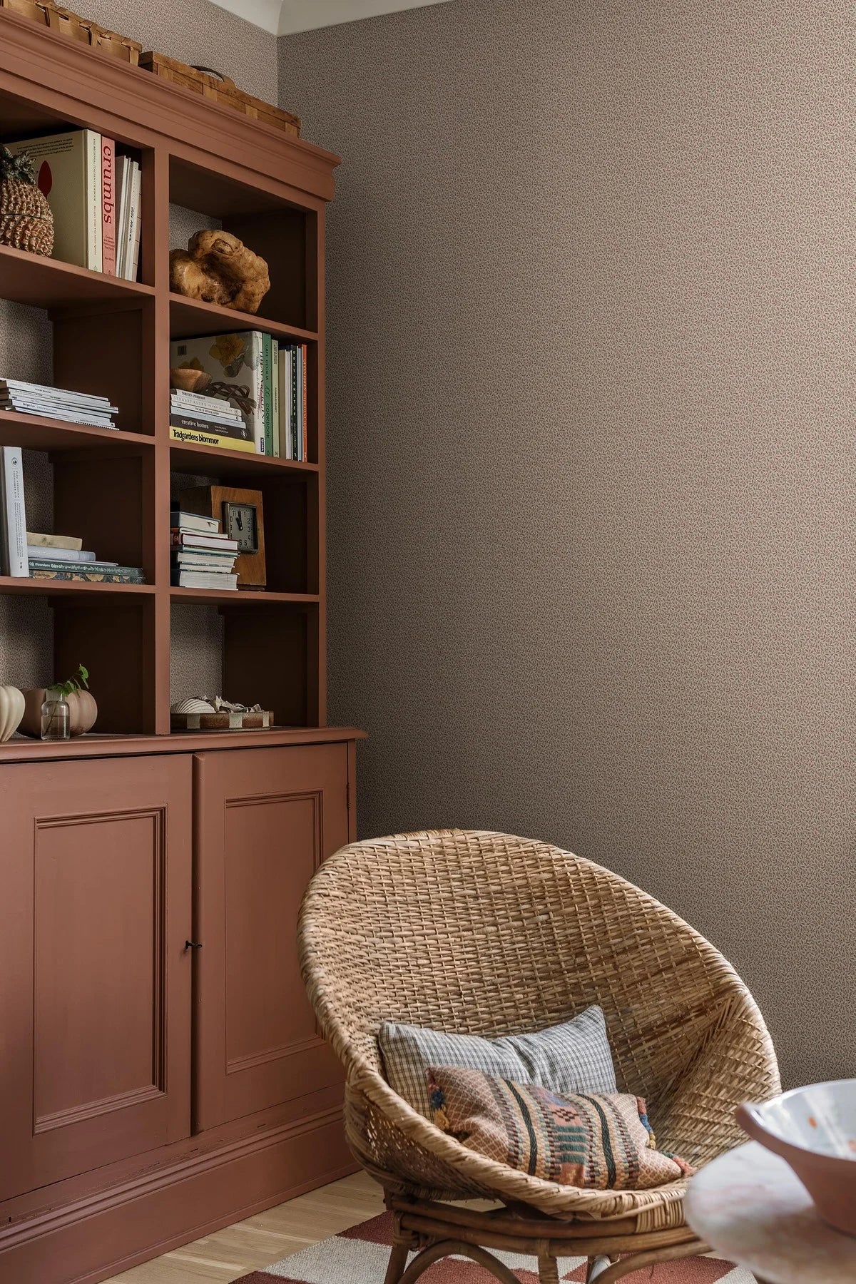 IDA Brown Floral Pattern Wallpaper